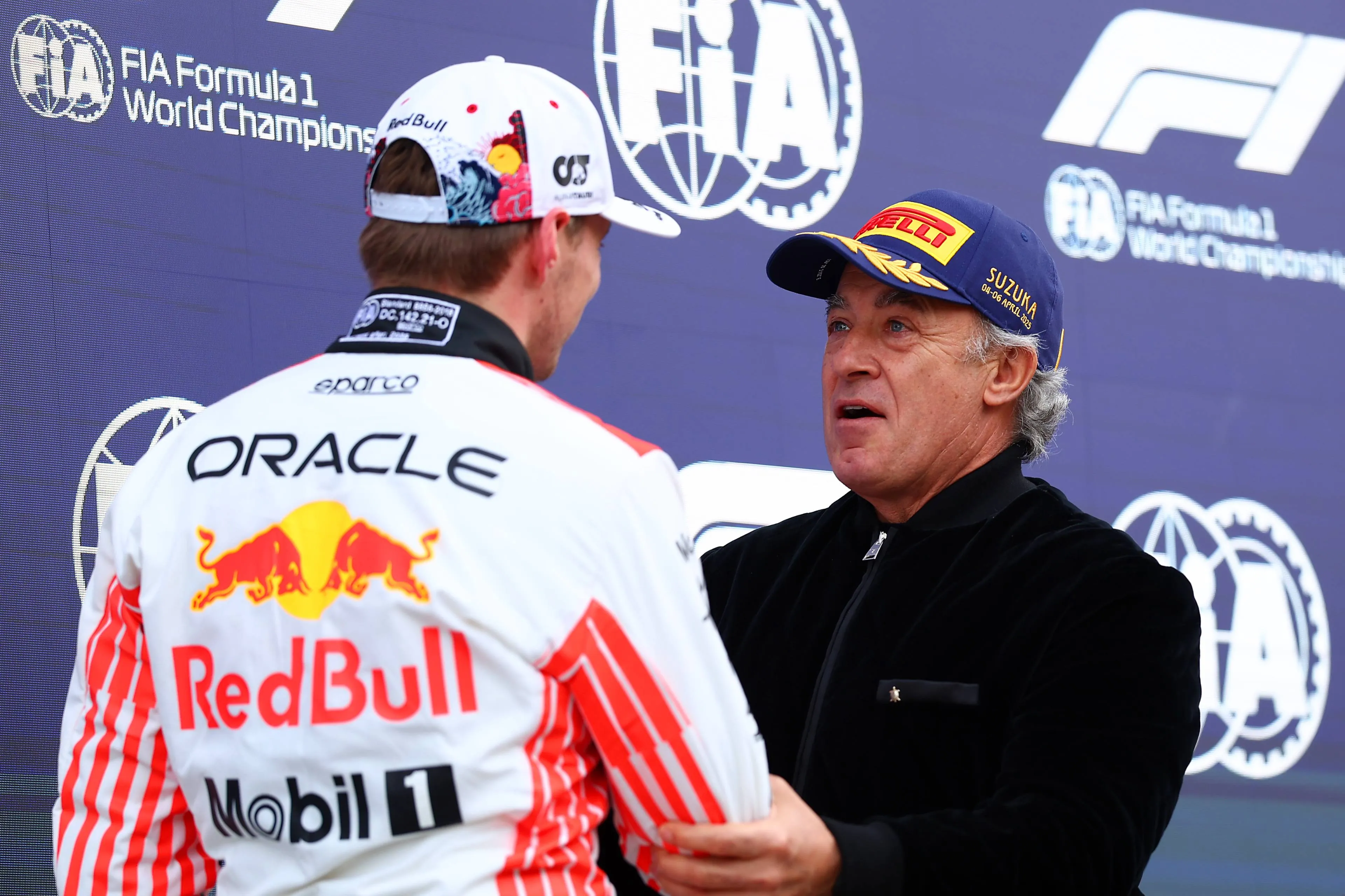 Alesi schaamt zich voor Ferrari en loopt leeg in Italiaanse krant: 'Verstappen is het voorbeeld. Bravo!'