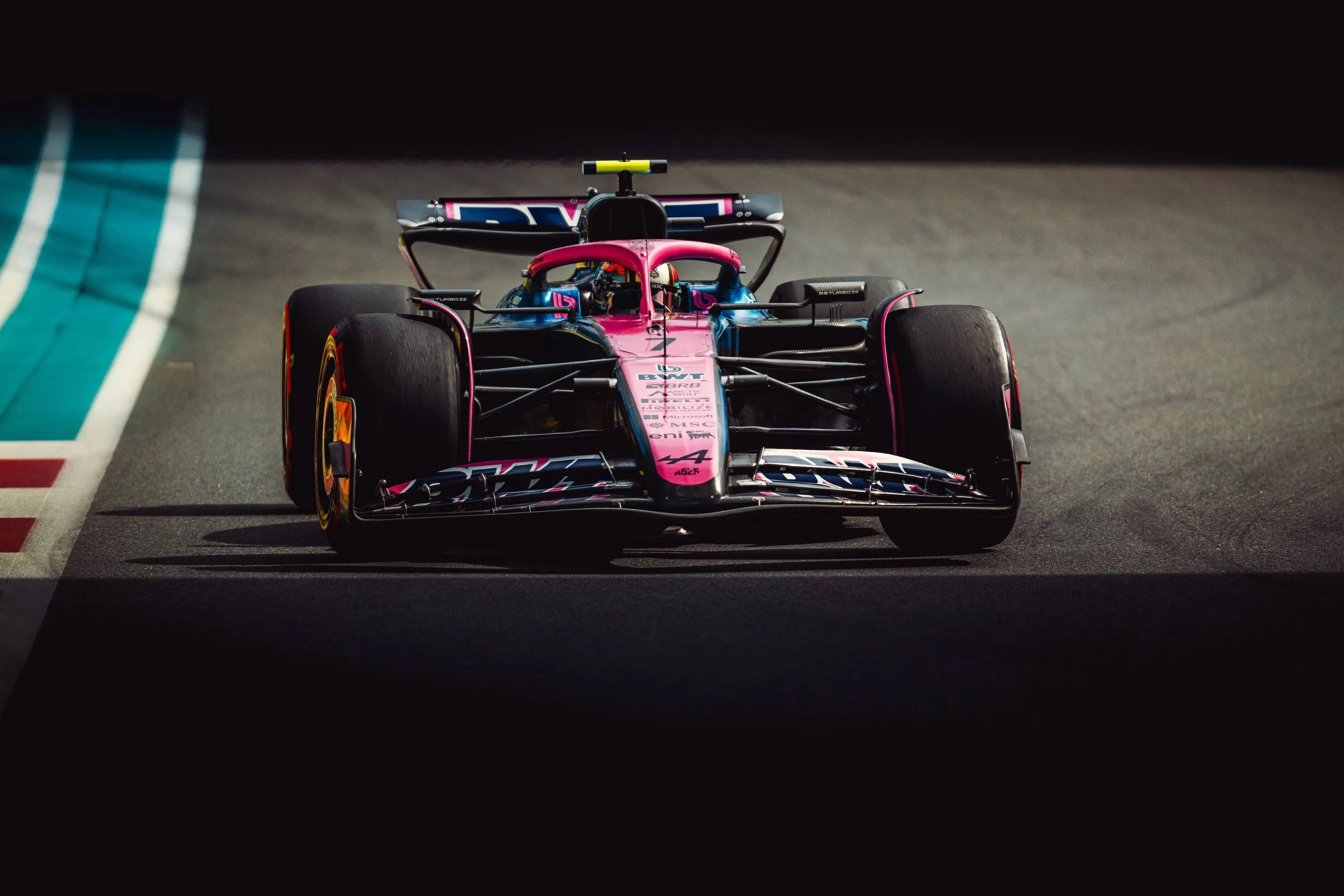 Verschoor niet onder de indruk van rijderswissel: 'Al afgeschreven voordat hij begon'