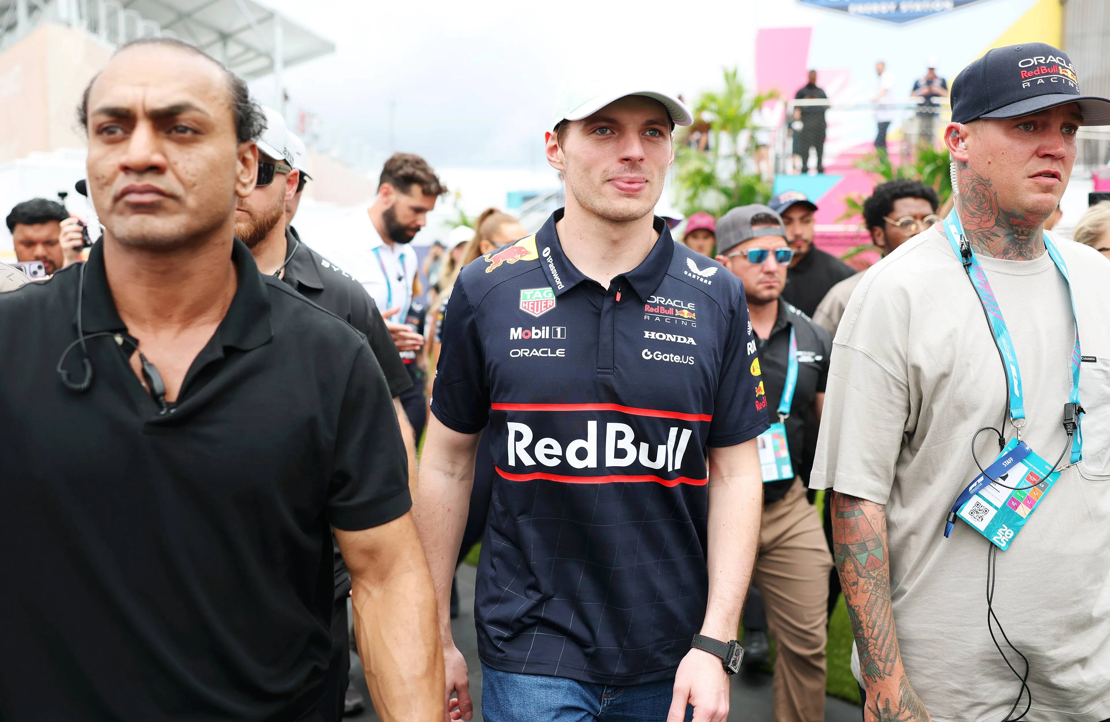 max verstappen red bull racing miami pet 14 beveiliging