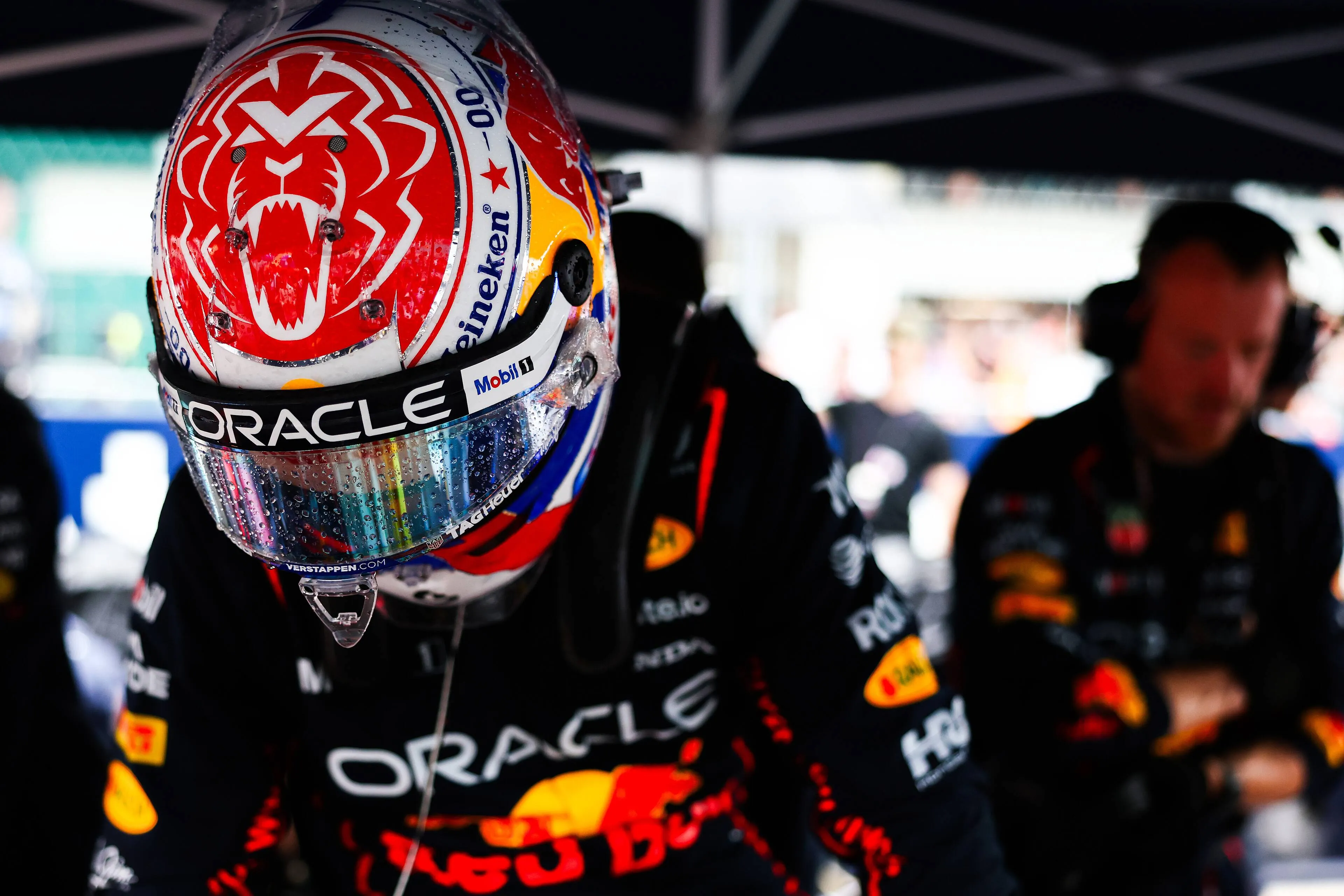 Verstappen doet het onmogelijke in Miami, en grijpt wederom poleposition!