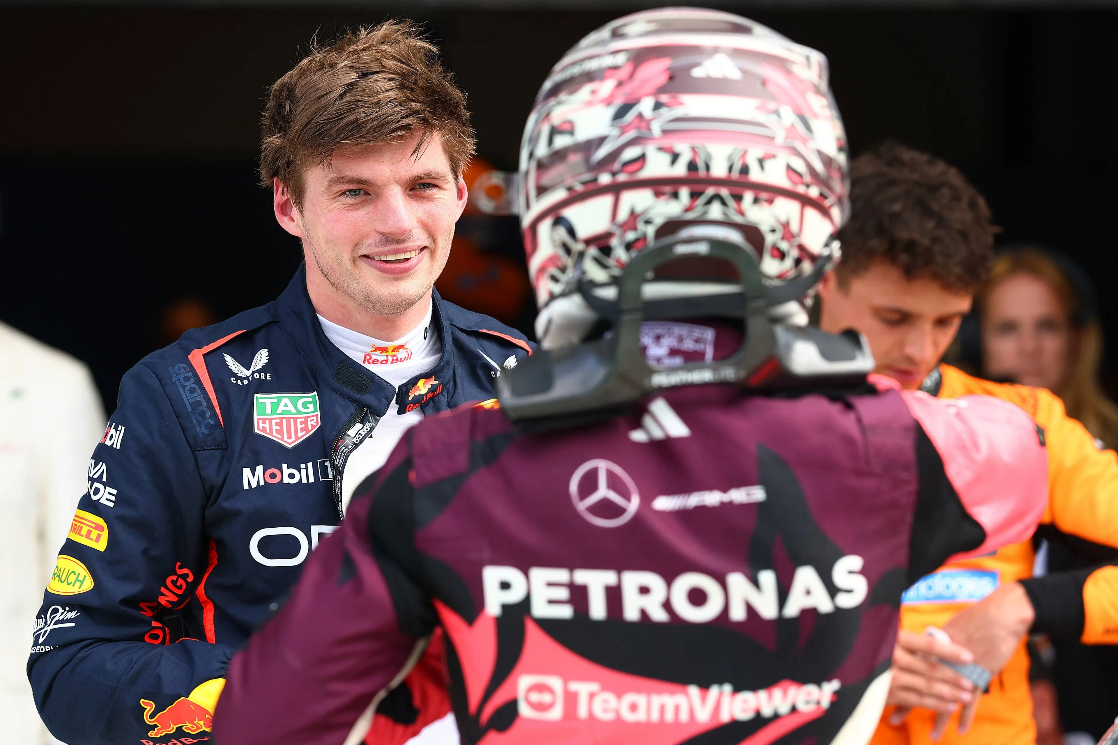 Wolff zet Verstappen in het zonnetje: 'Altijd in staat tot iets bijzonders'