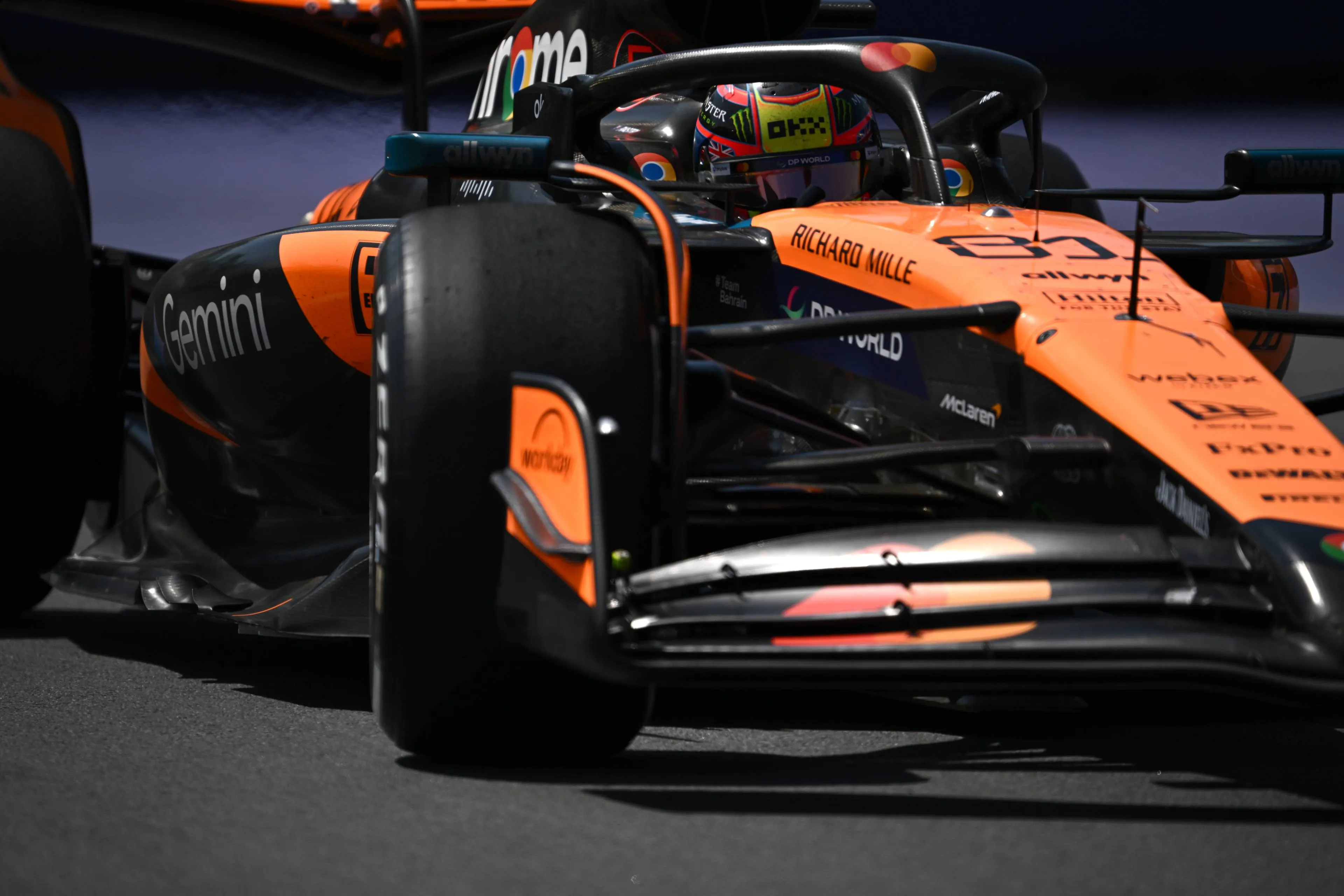 Piastri teleurgesteld na straf: 'Verstappen ging me voorbij, wat een beetje vreemd was'