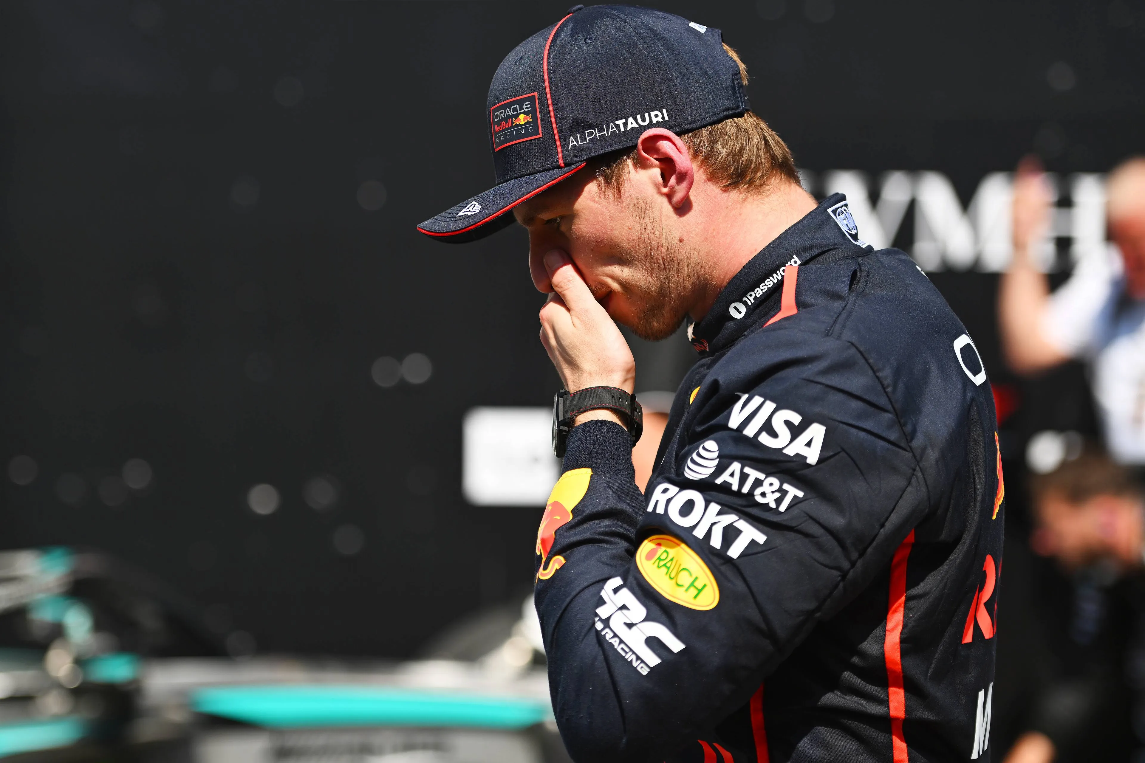 Verstappen compleet verrast na vraag over strafpunten: 'Is dit een valstrik?