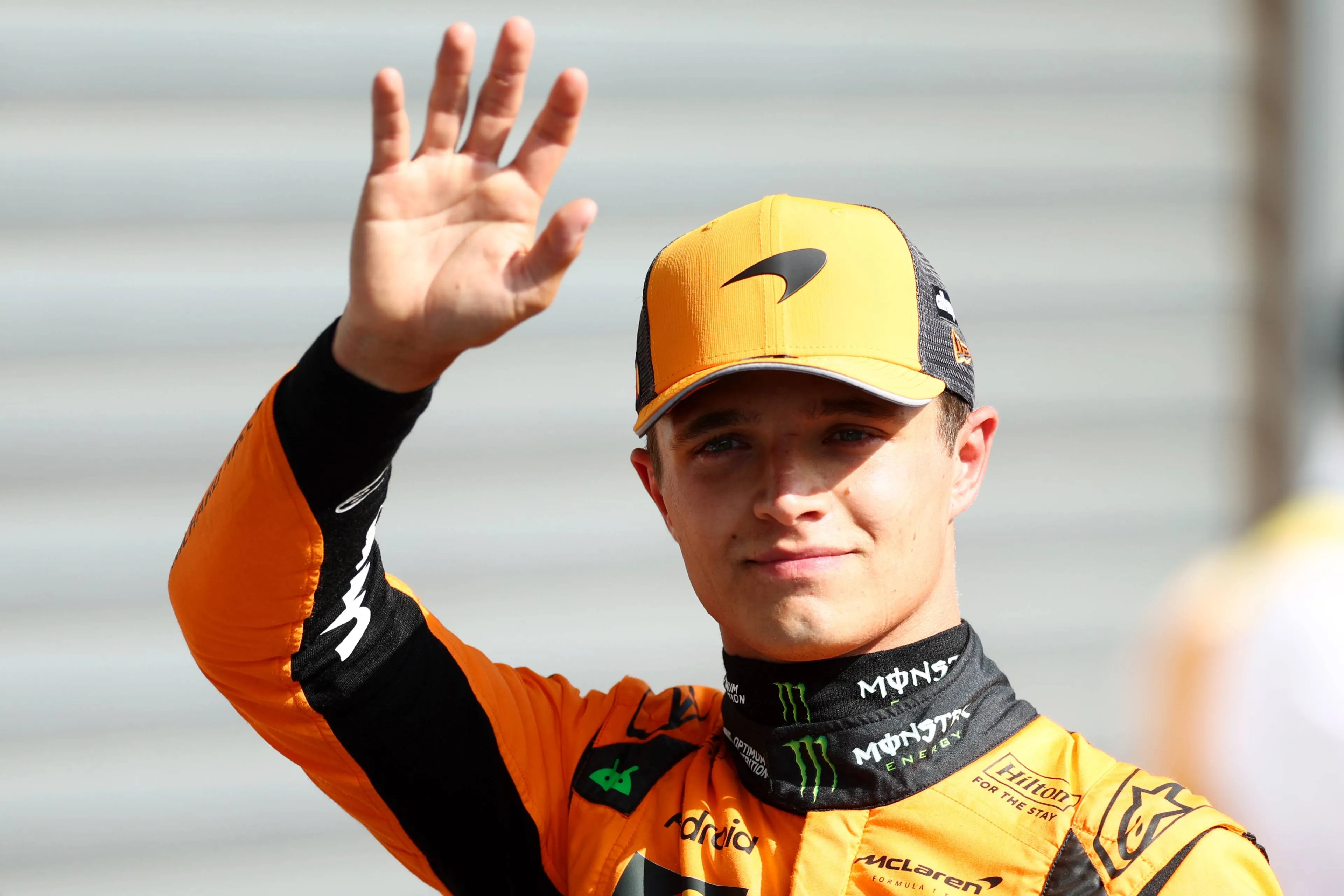 Norris sneller dan Piastri, Verstappen in dramatische sessie op grote achterstand