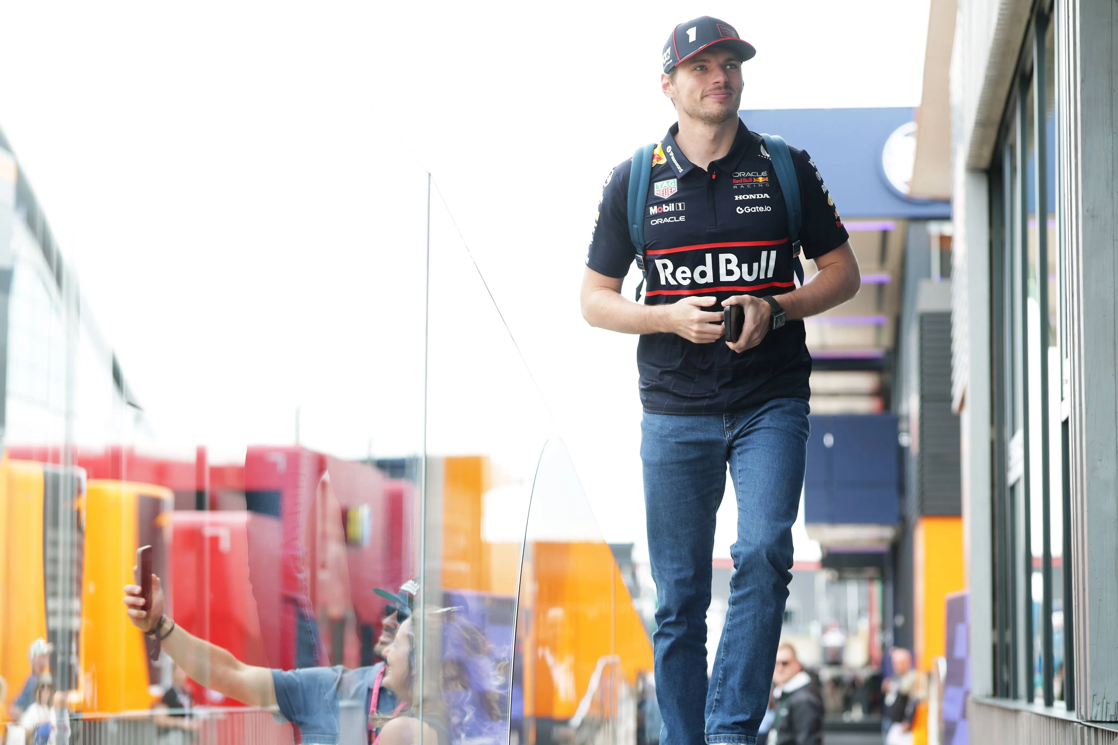 Schumacher is er zeker van: 'Manager en papa Verstappen weten waar het naartoe gaat'