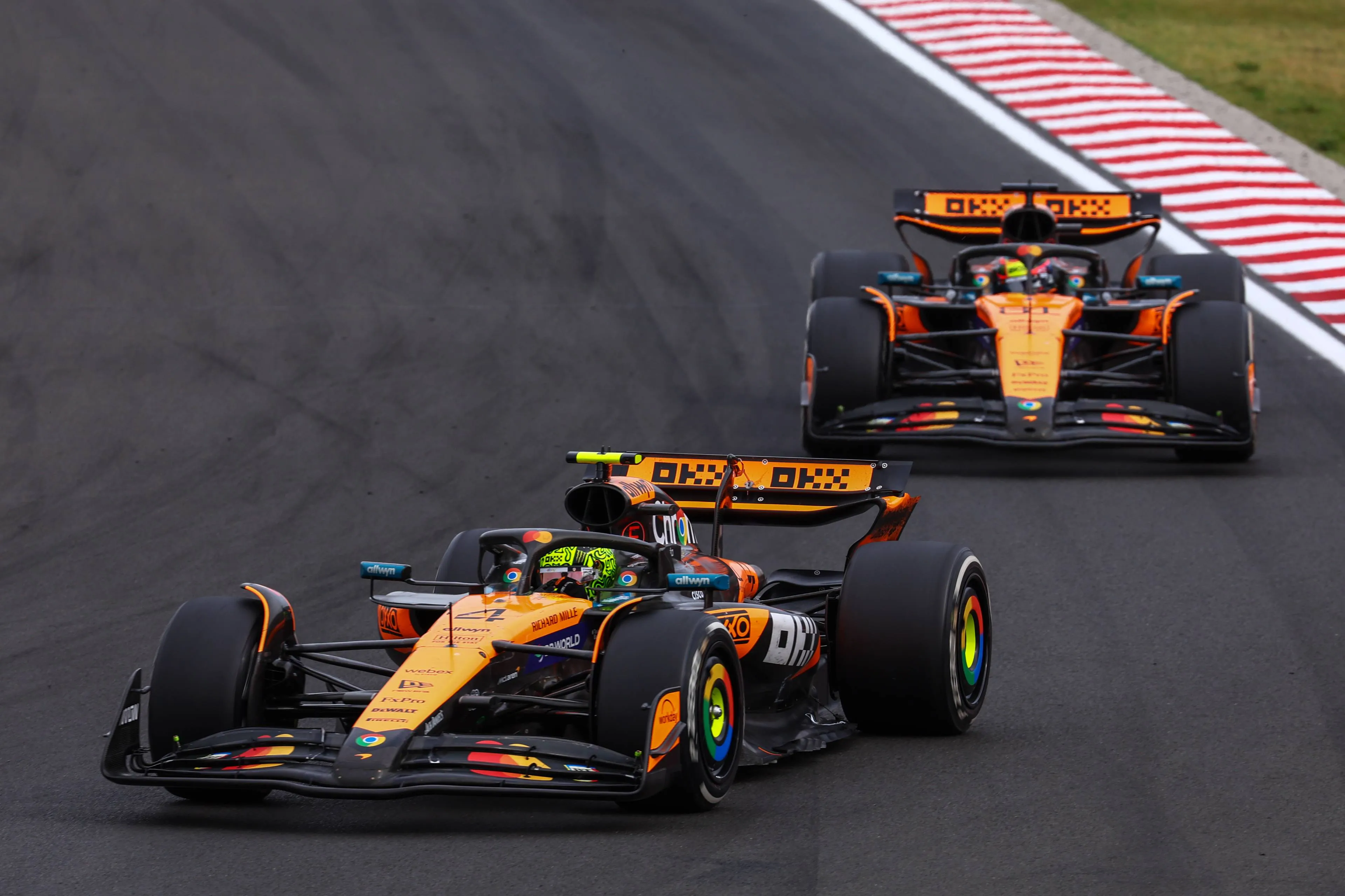 Hinchcliffe zet misvatting over Norris recht: 'Toen faalde hij ook niet'