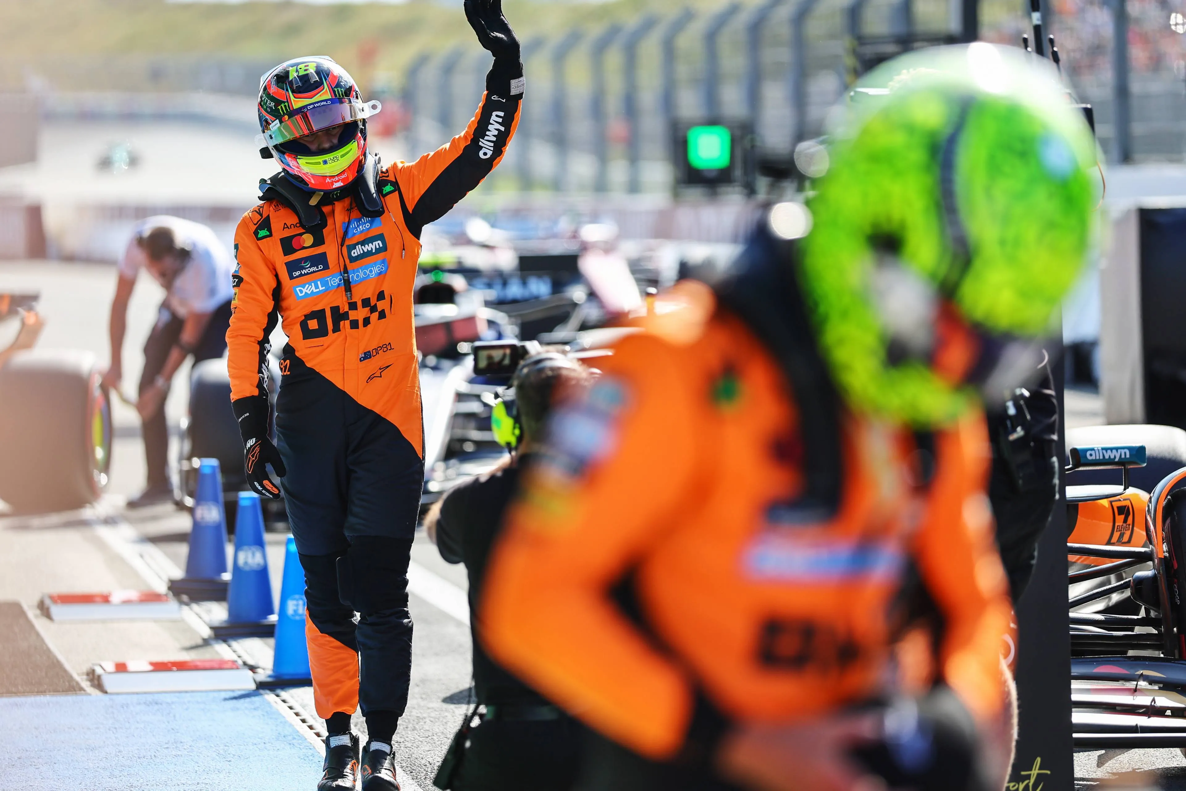 F1Maximaal.nl voorspelt chaos bij McLaren na woorden van Brown, Verstappen zit op de eerste rij