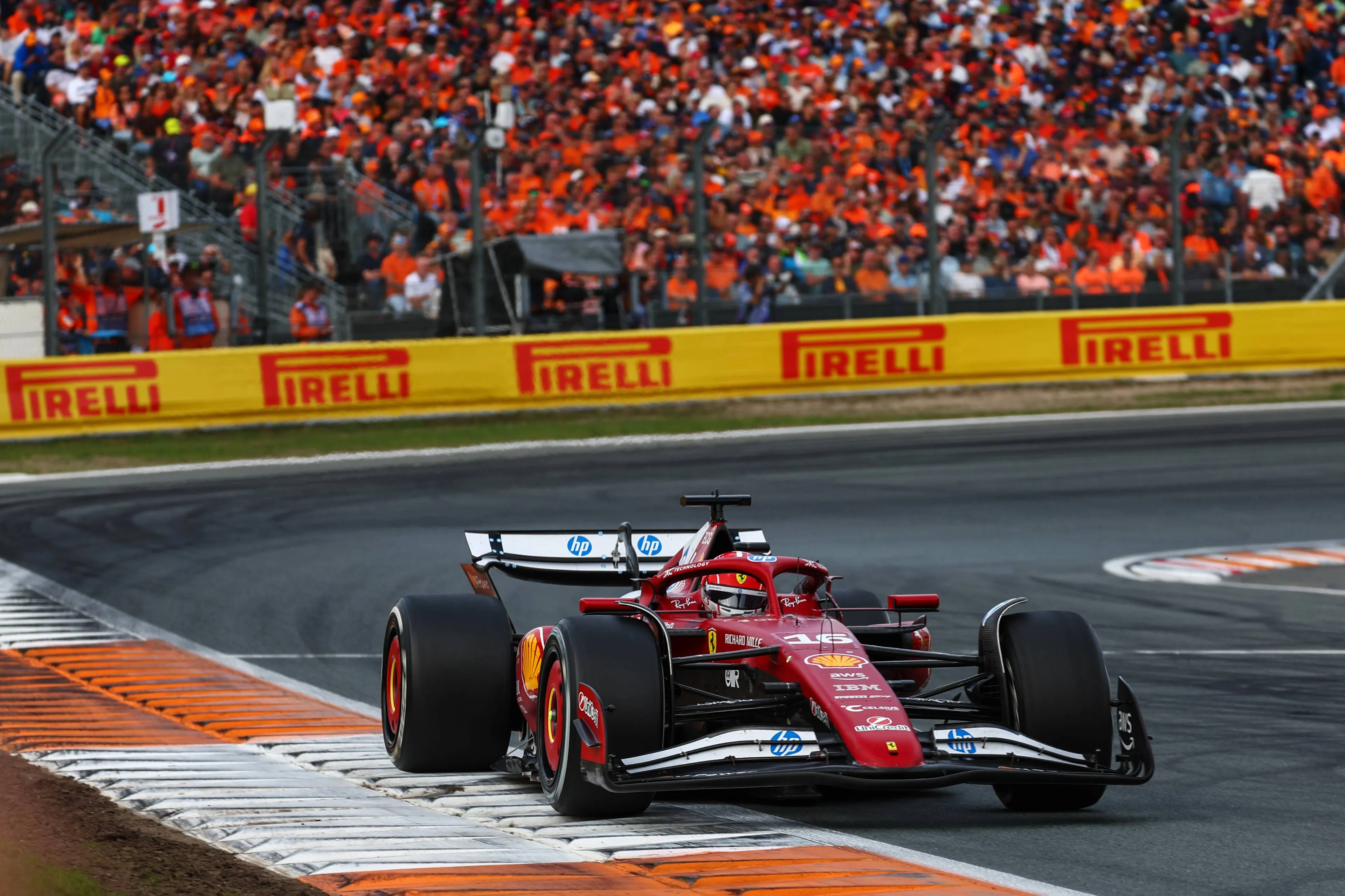 Rijderskampioenschap kan Leclerc niets schelen maar Monza wel: 'Zeg nooit nooit'