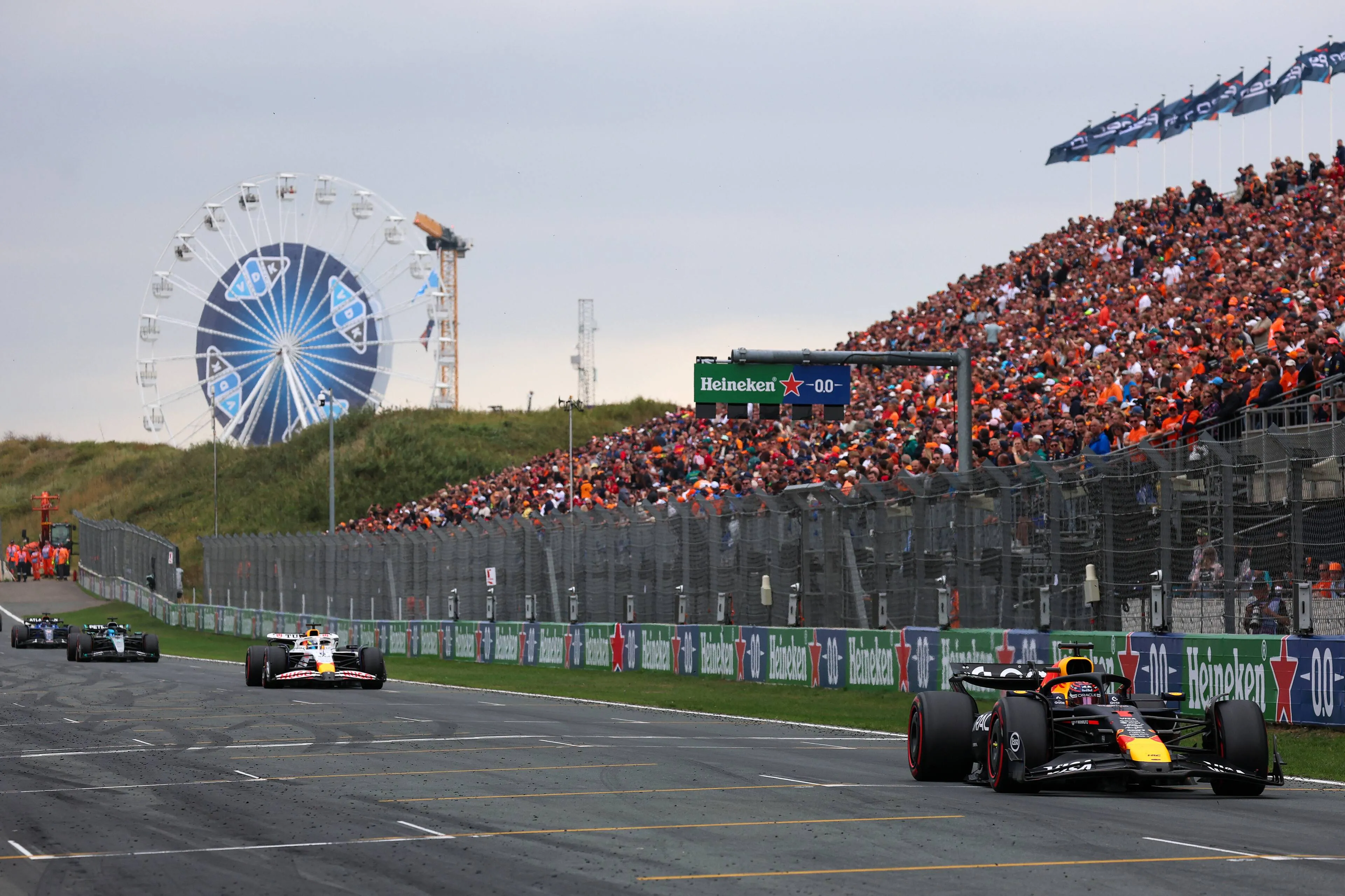 Verstappen-Red Bull-Zandvoort-Nederland-Red Bull-1