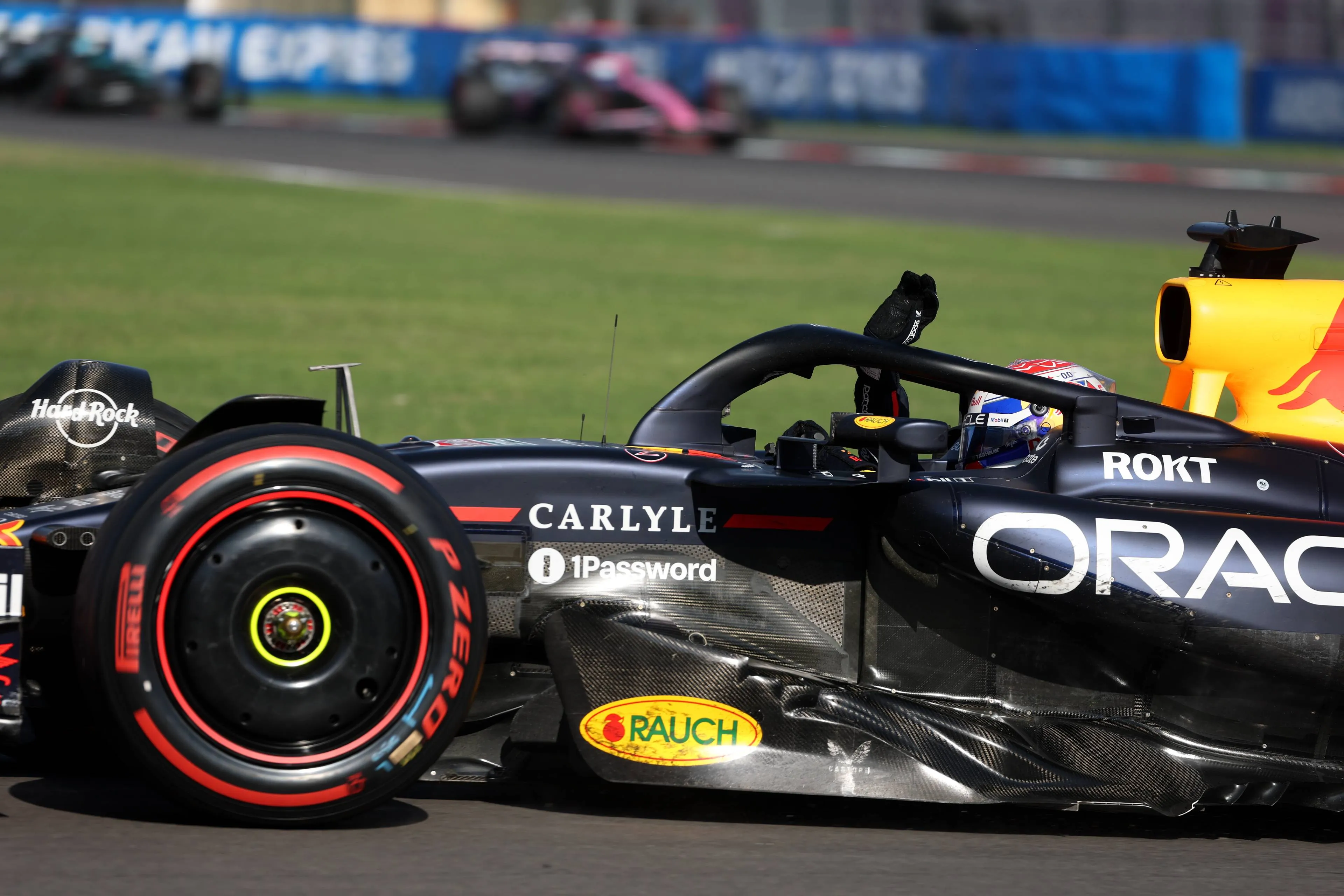 Hinchcliffe deelt groot compliment uit aan Verstappen: 'Daar zorgt hij altijd voor'