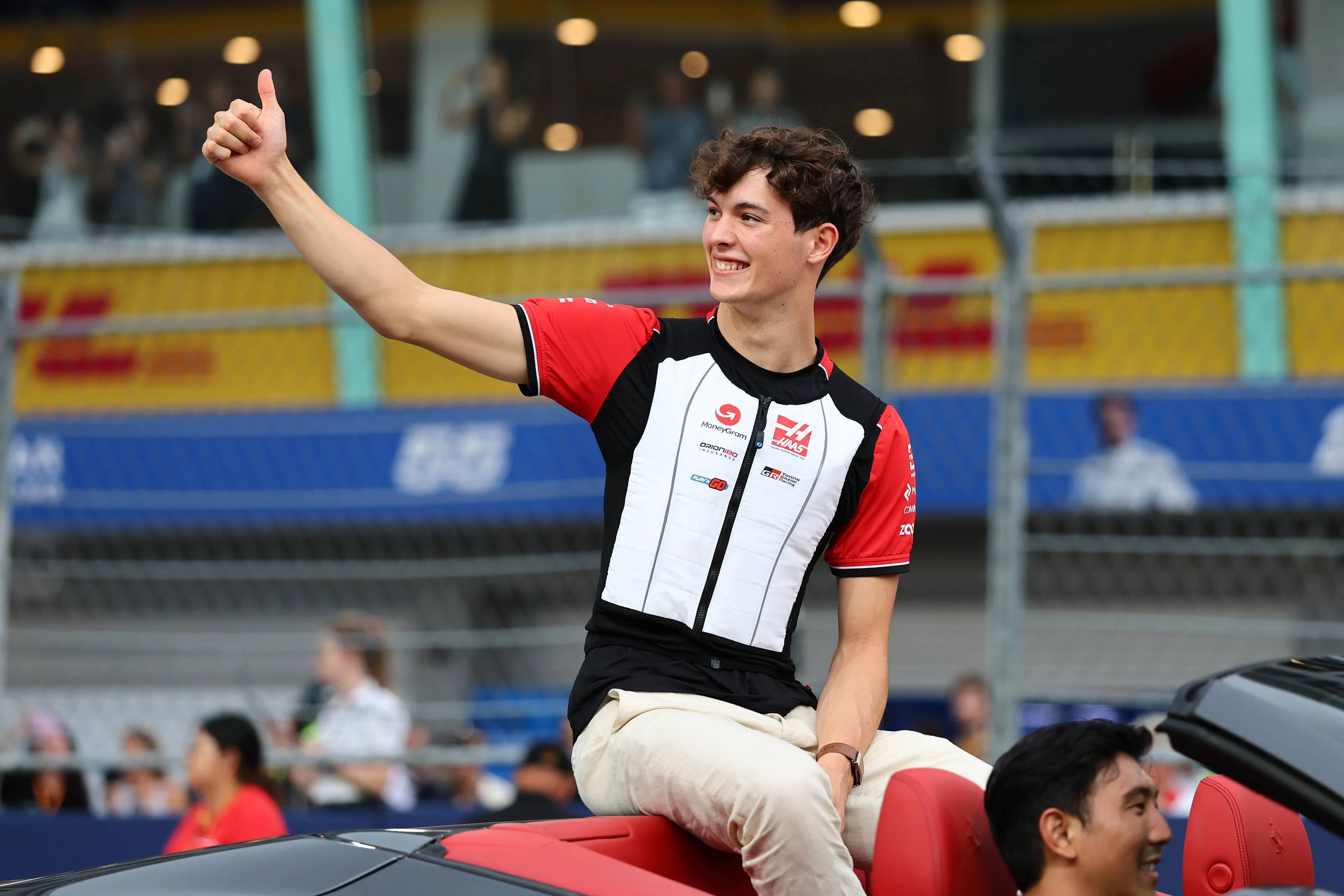 Hinchcliffe vol lof: 'Hij ging wiel aan wiel met de meest intimiderende coureur van het veld, Verstappen'