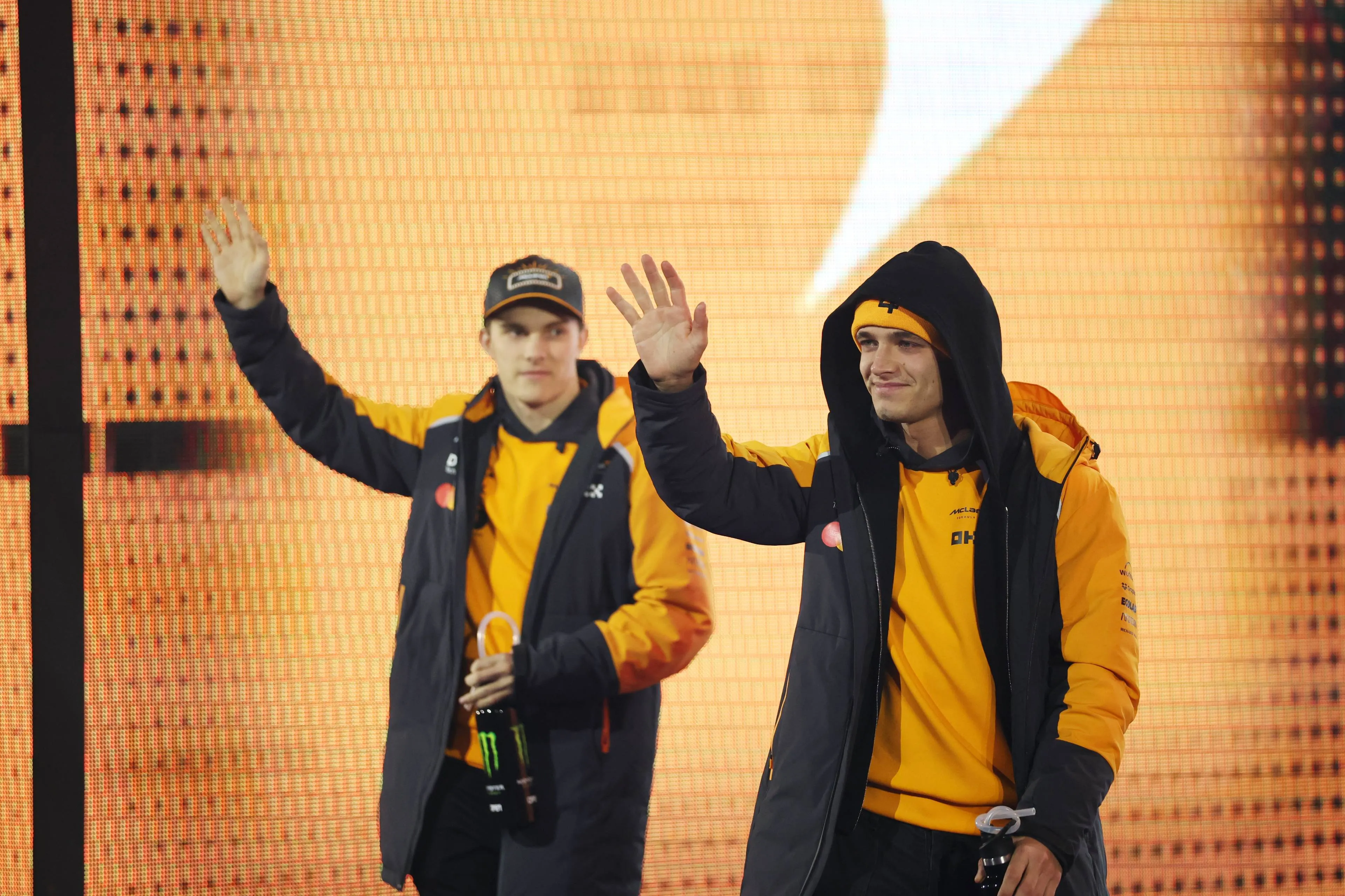 lando-norris-oscar-piastri-mclaren-gp-las-vegas-2025-zondag