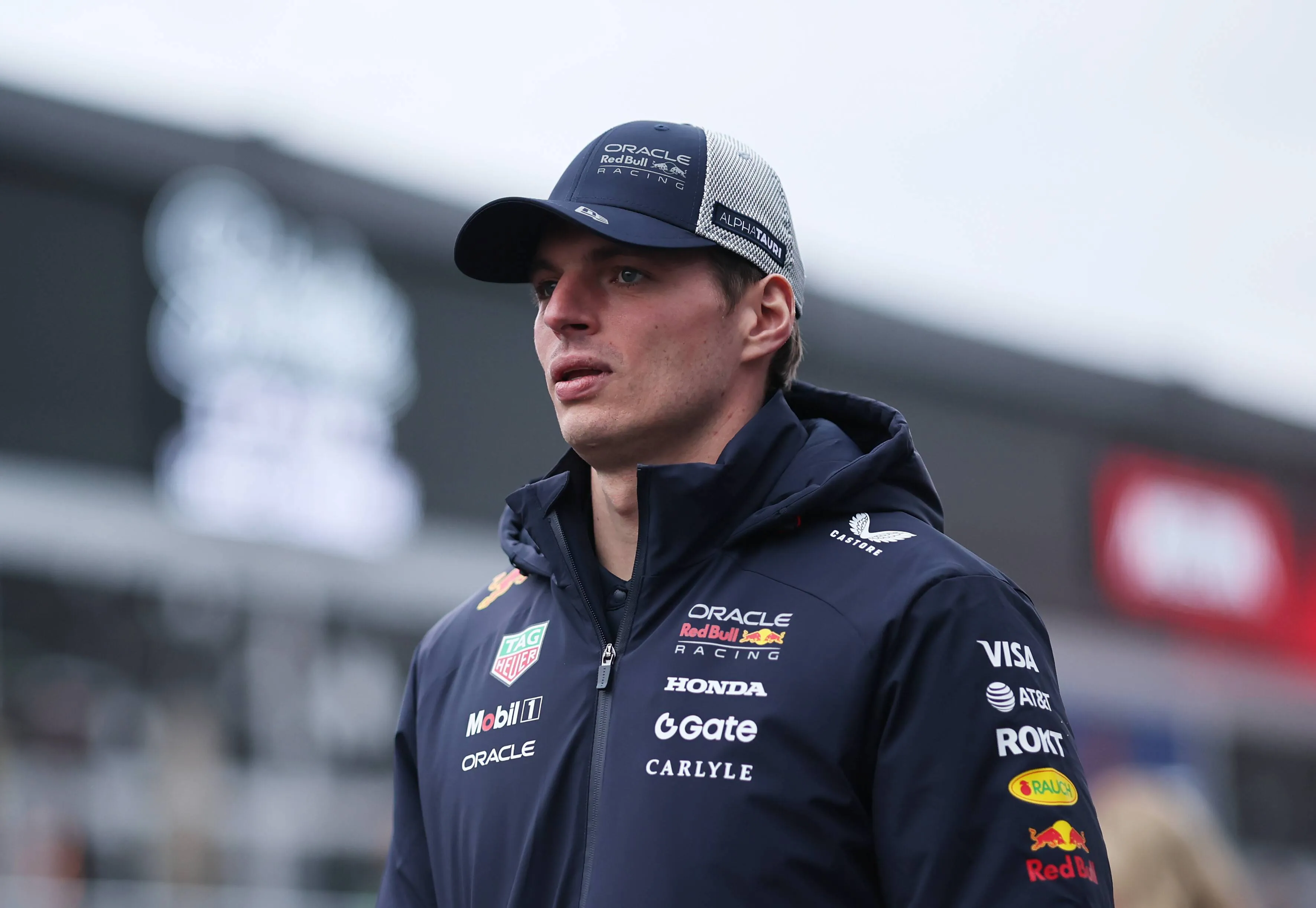 Verstappen heeft ogen op de troon: 'Het kampioenschap is spannender sinds Vegas'