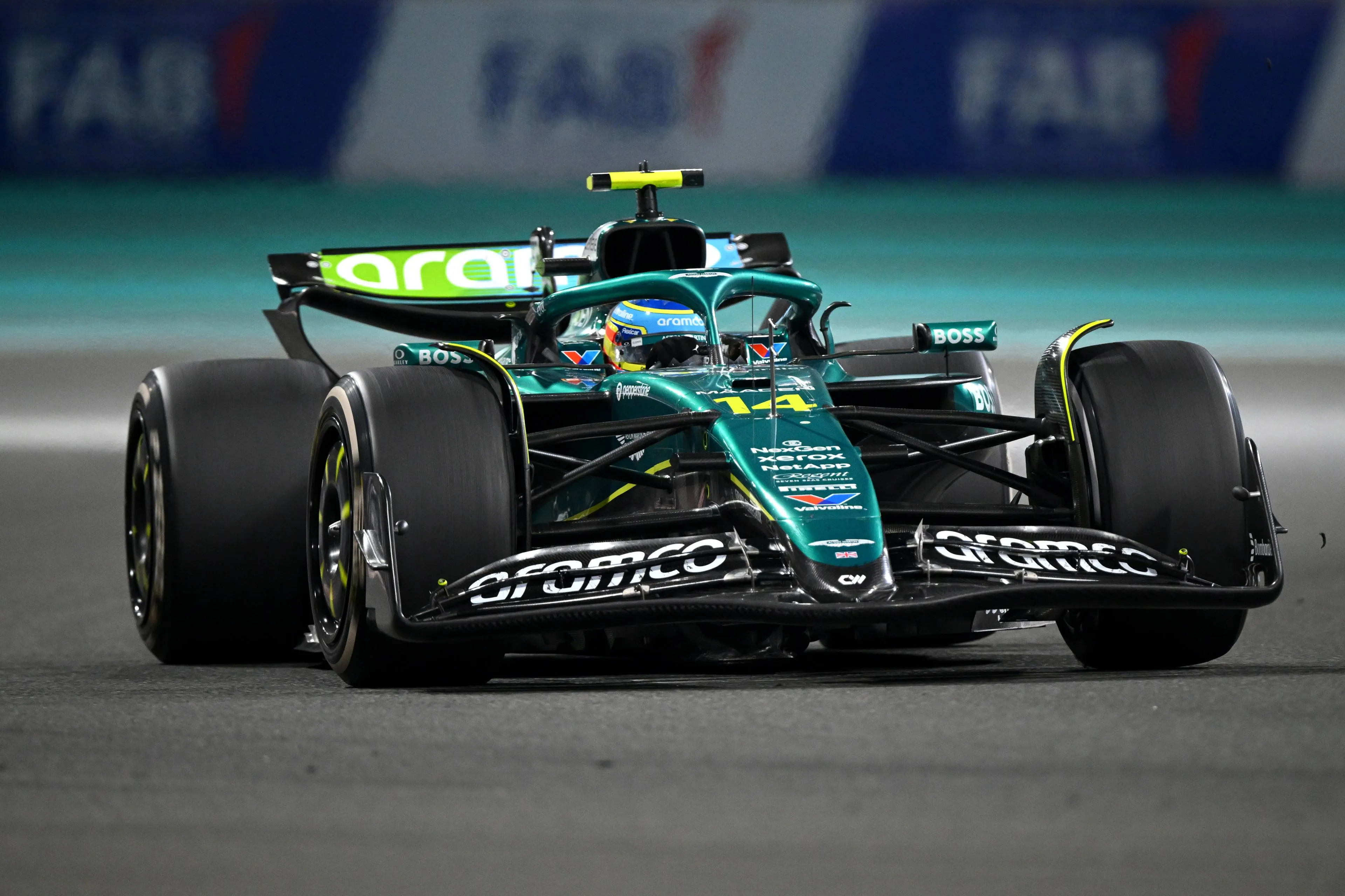 fernando-alonso-aston-martin-gp-abu-dhabi-2025-zondag