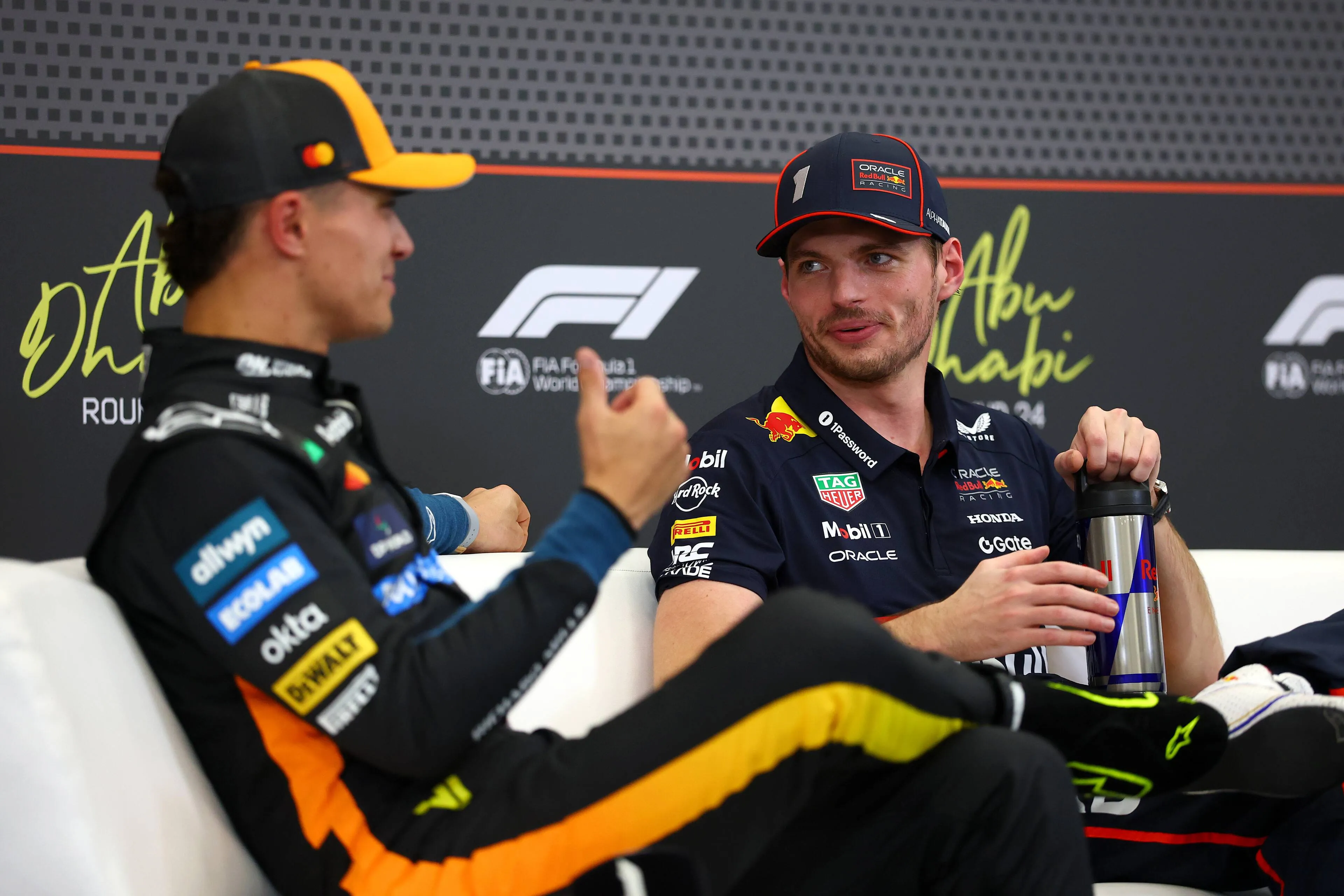 Verstappen lijkt Hamilton-tactiek af te wijzen: 'Dat is nu niet meer zo makkelijk'