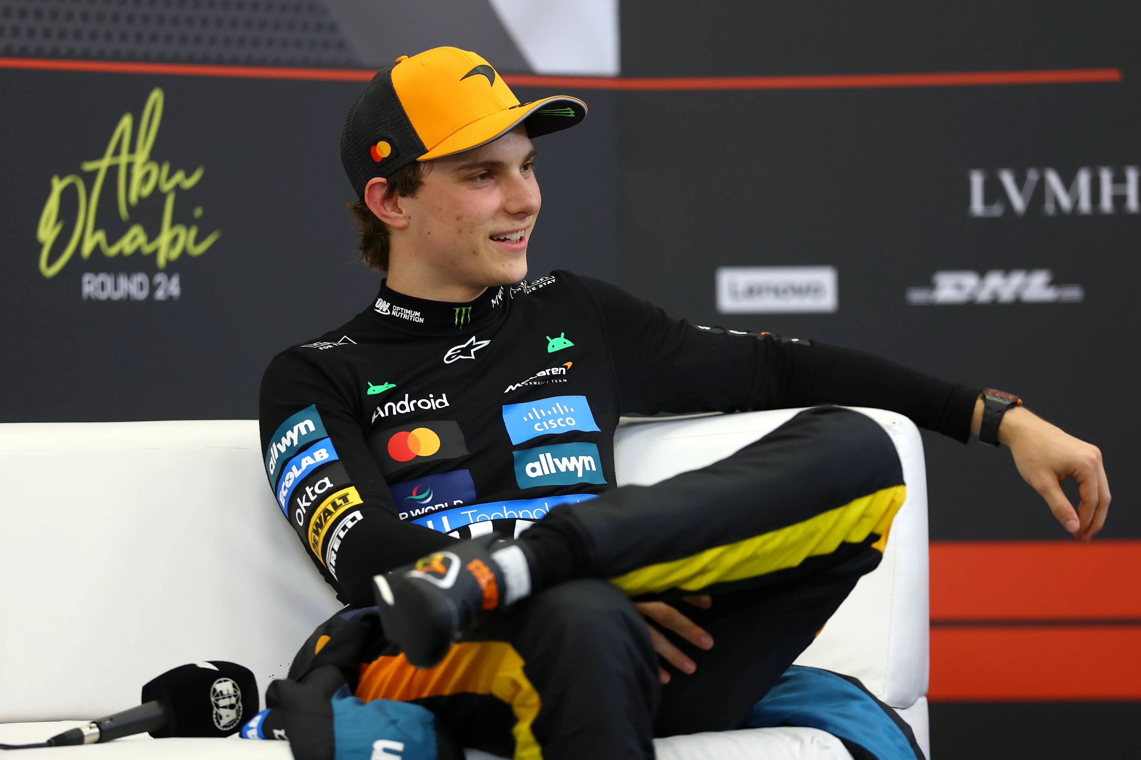 oscar-piastri-mclaren-gp-abu-dhabi-2025-zaterdag-18