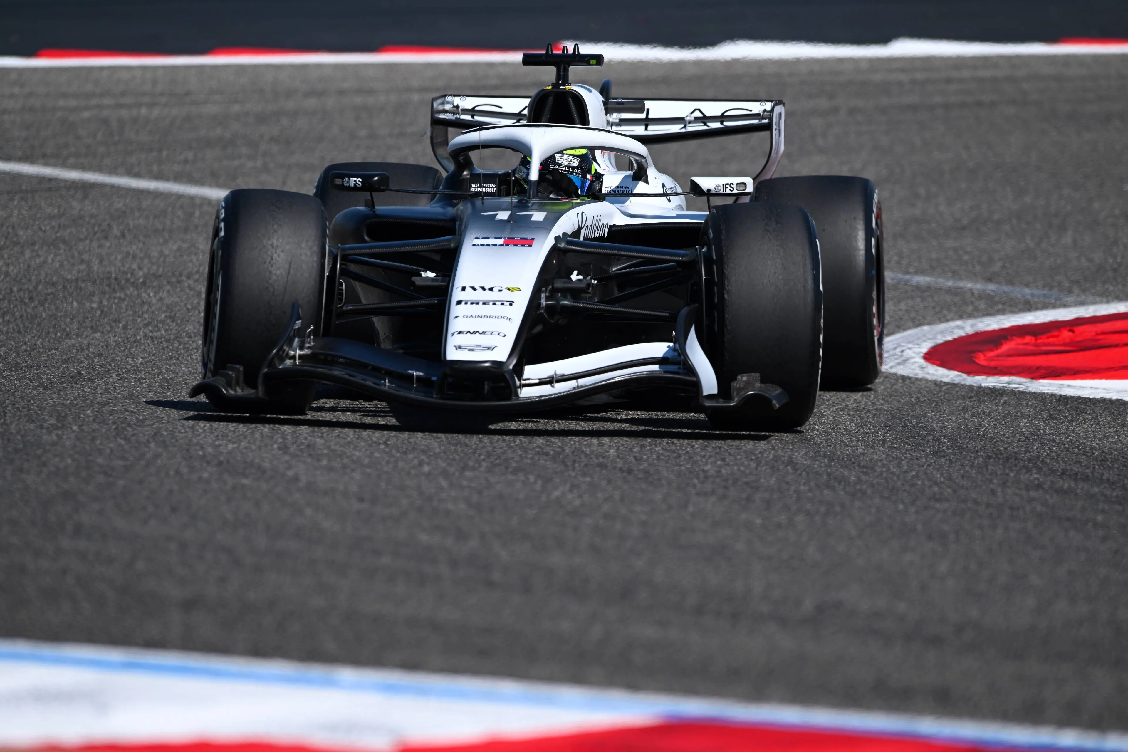 sergio-perez-cadillac-8-pre-season-test2-2026-day1