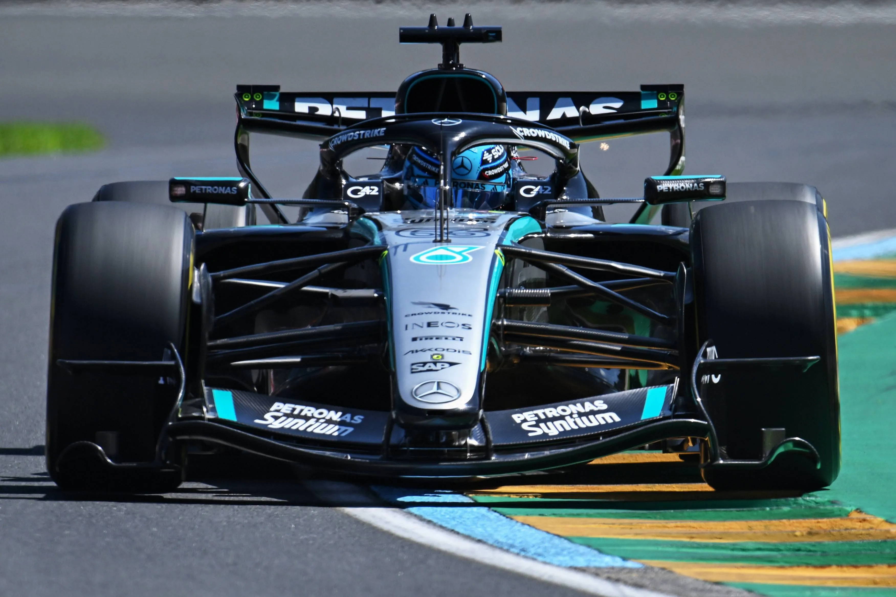 george-russell-mercedes-2026-australië-1-w17-1