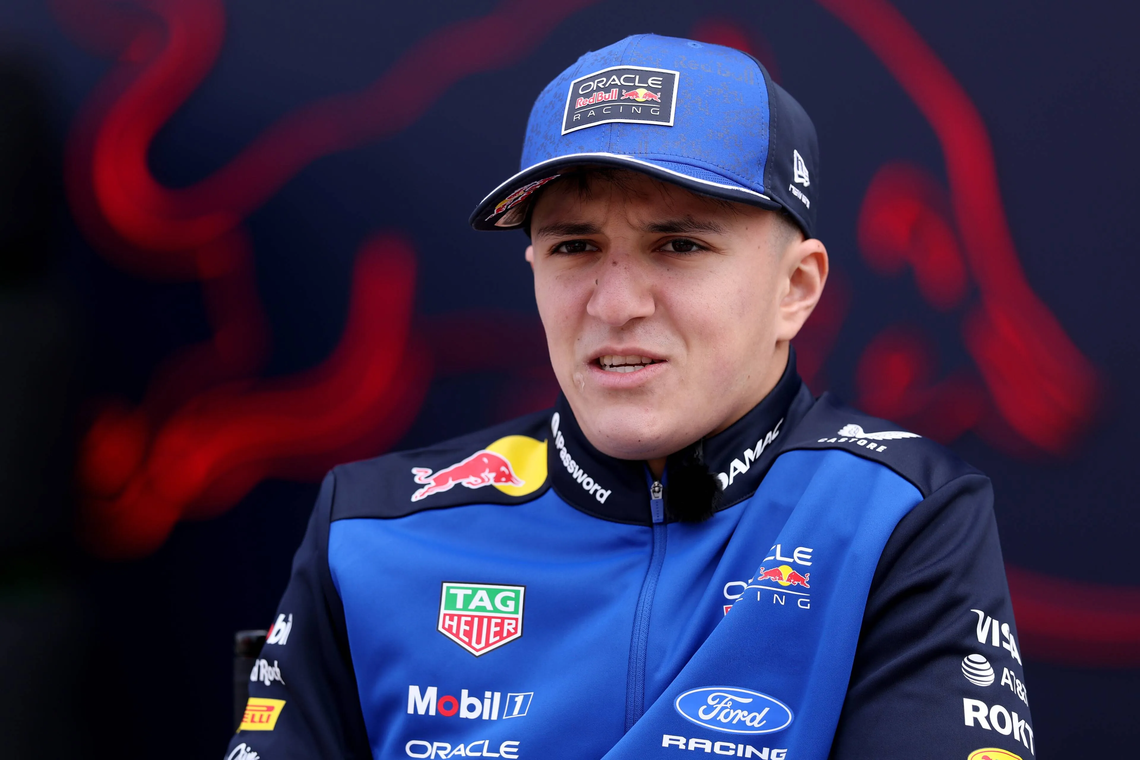 isack-hadjar-red-bull-racing-china-donderdag-2026-13