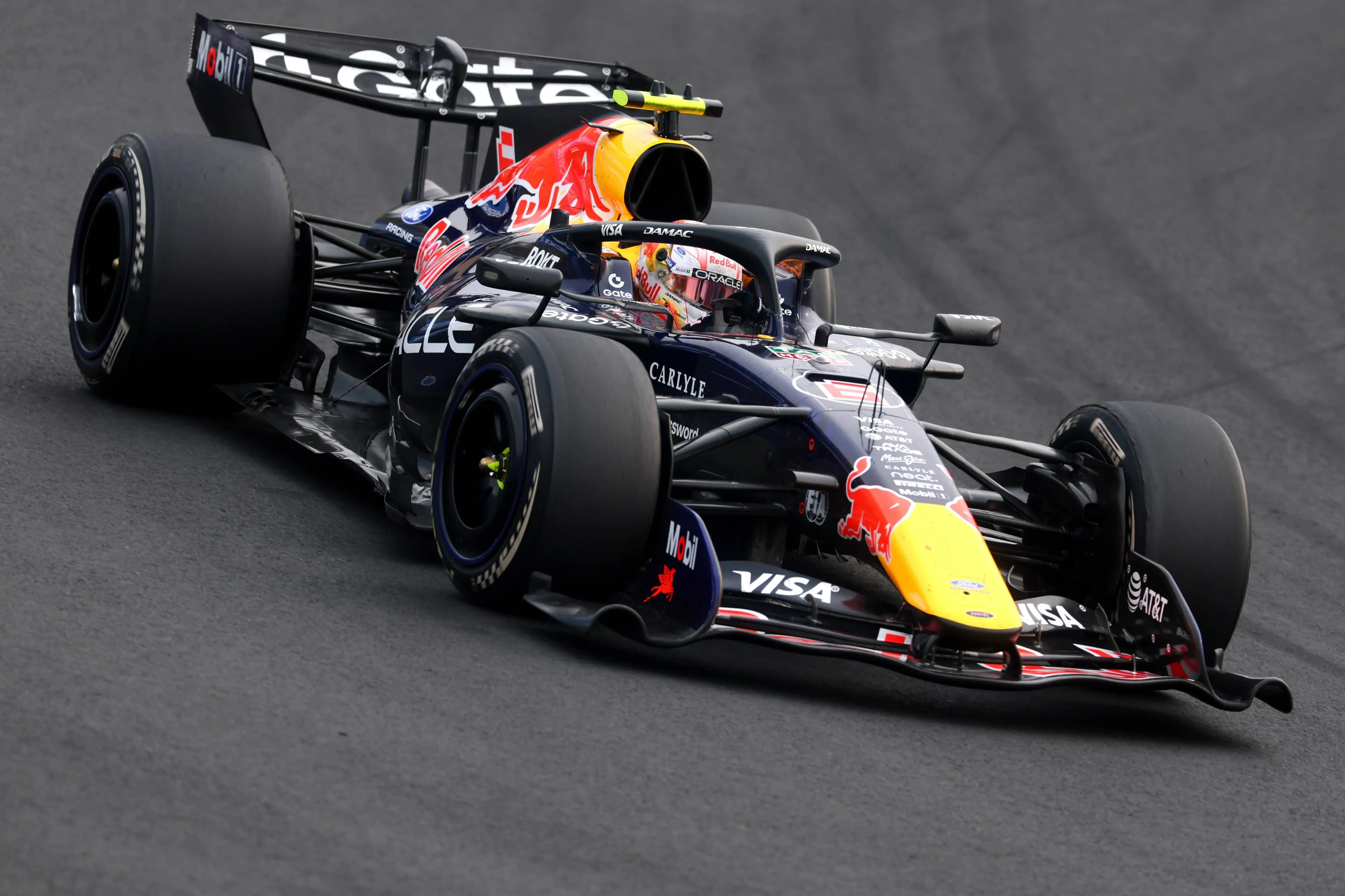 isack-hadjar-red-bull-racing-rb22-2026-zondag-japan-race