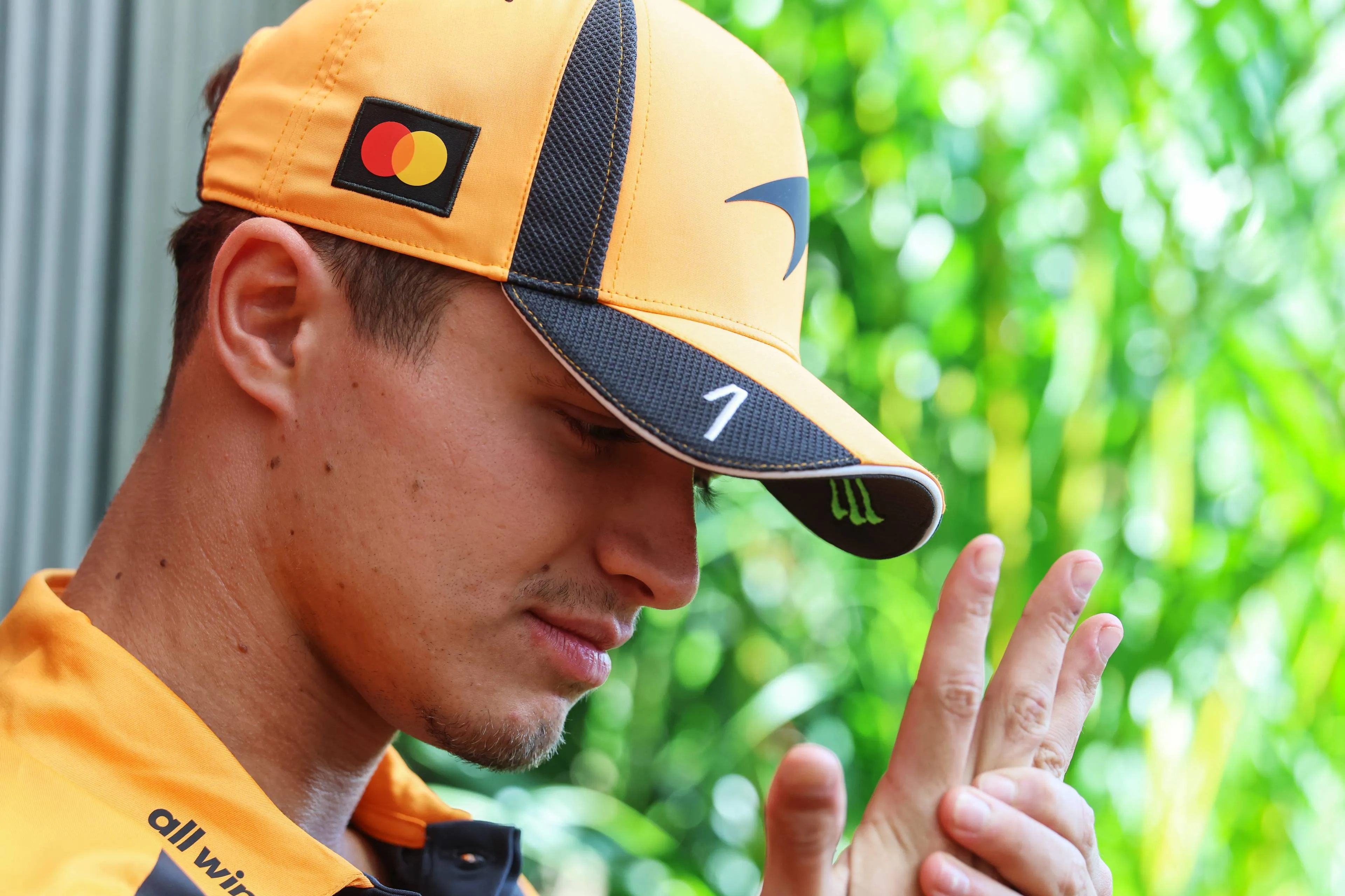 lando-norris-mclaren-vrijdag-australie (27)