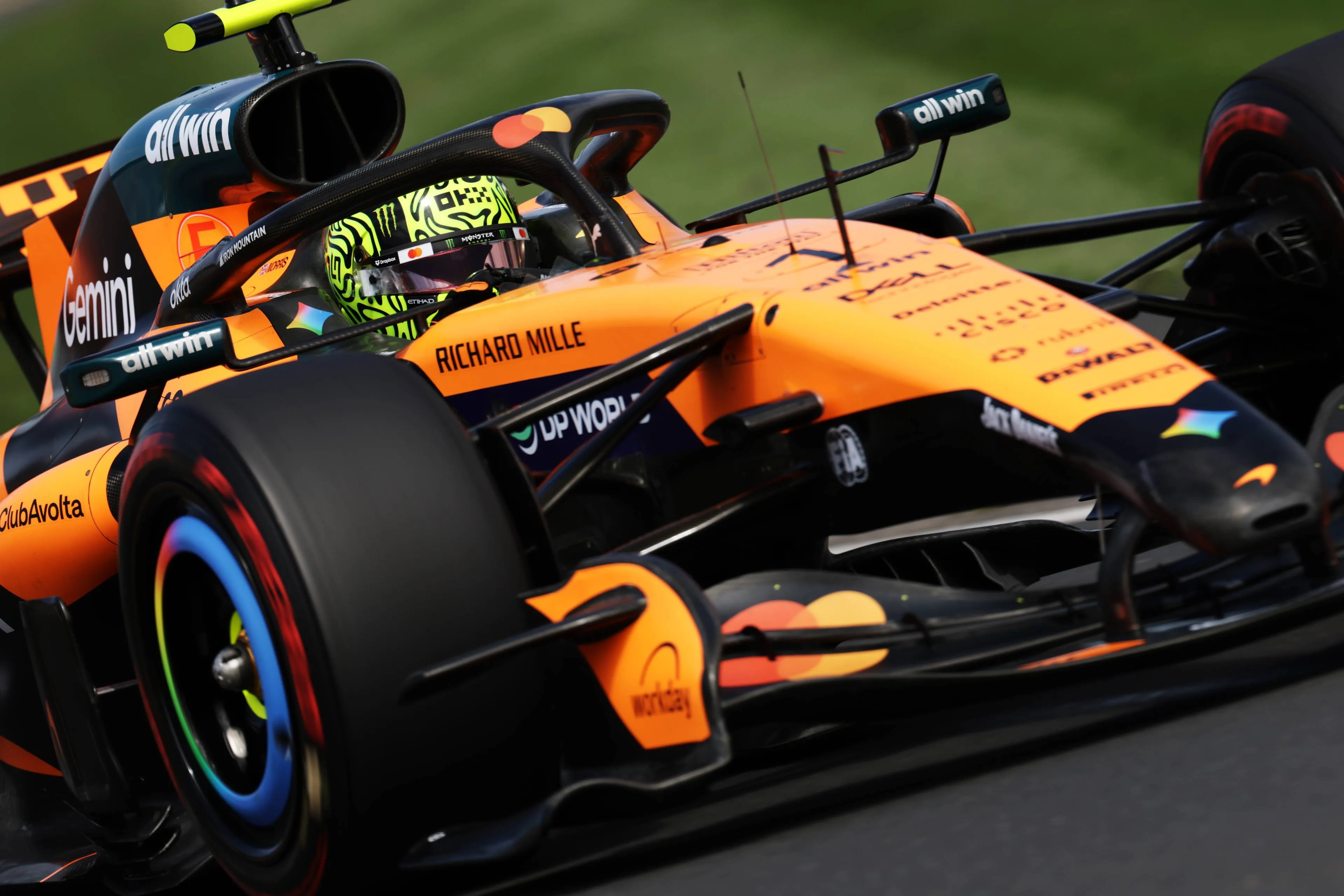lando-norris-mclaren-zaterdag-australie (9)
