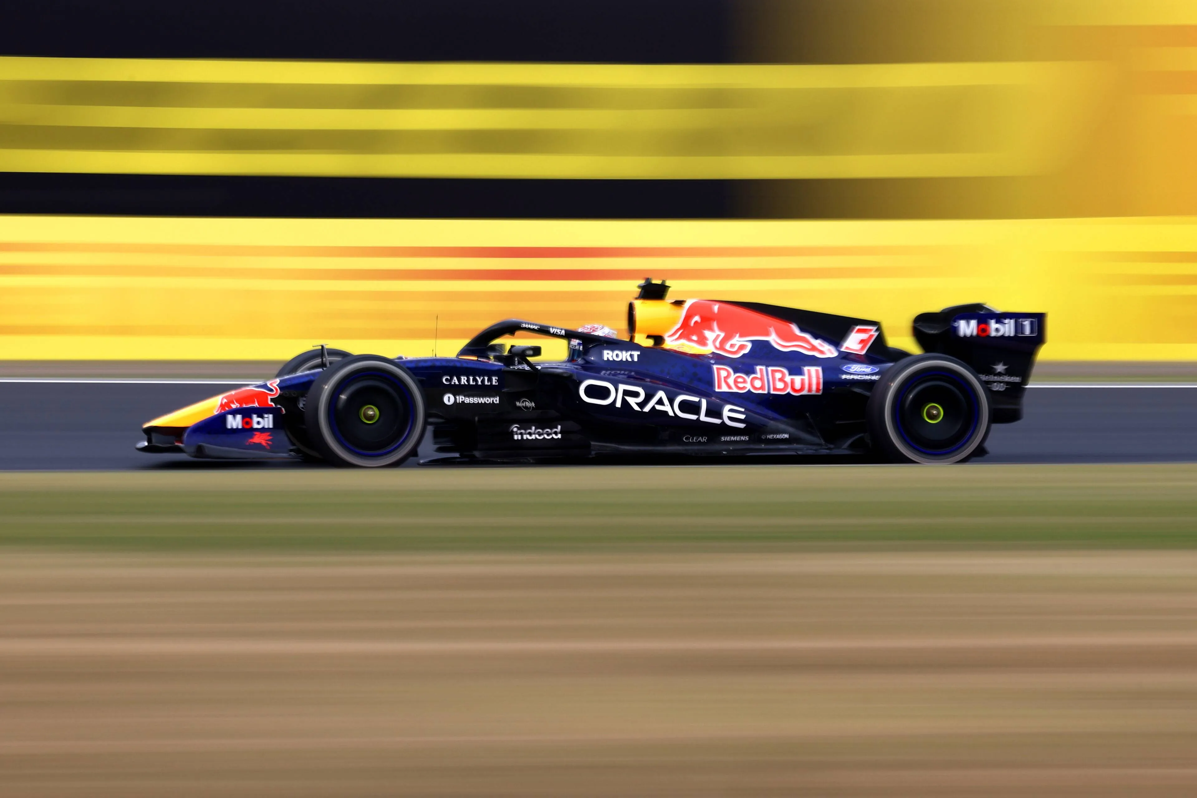 max-verstappen-rb22-red-bull-racing-2026-zondag-race-japan-2