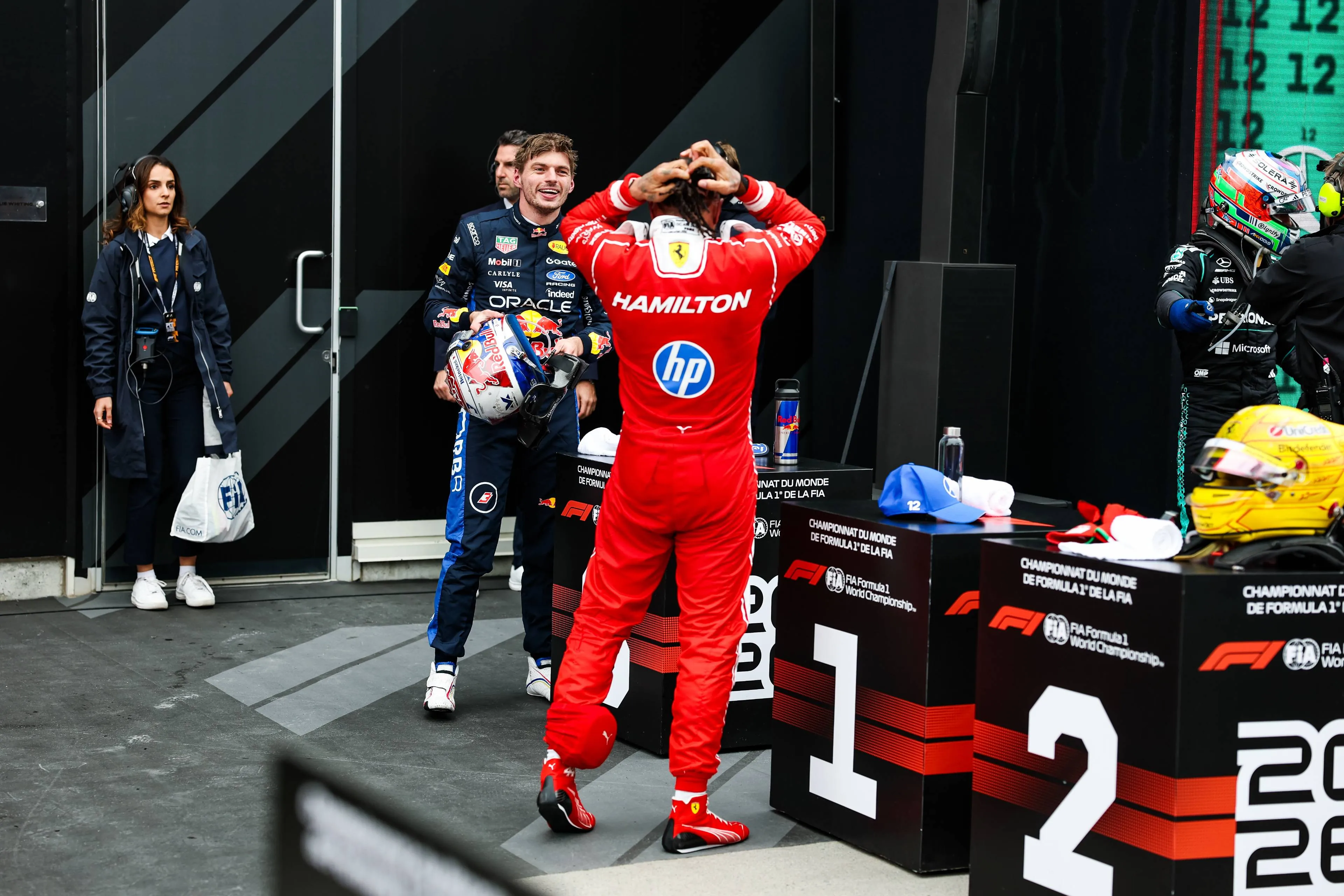 lewis-hamilton-max-verstappen-red-bull-racing-ferrari-canada-2026-12