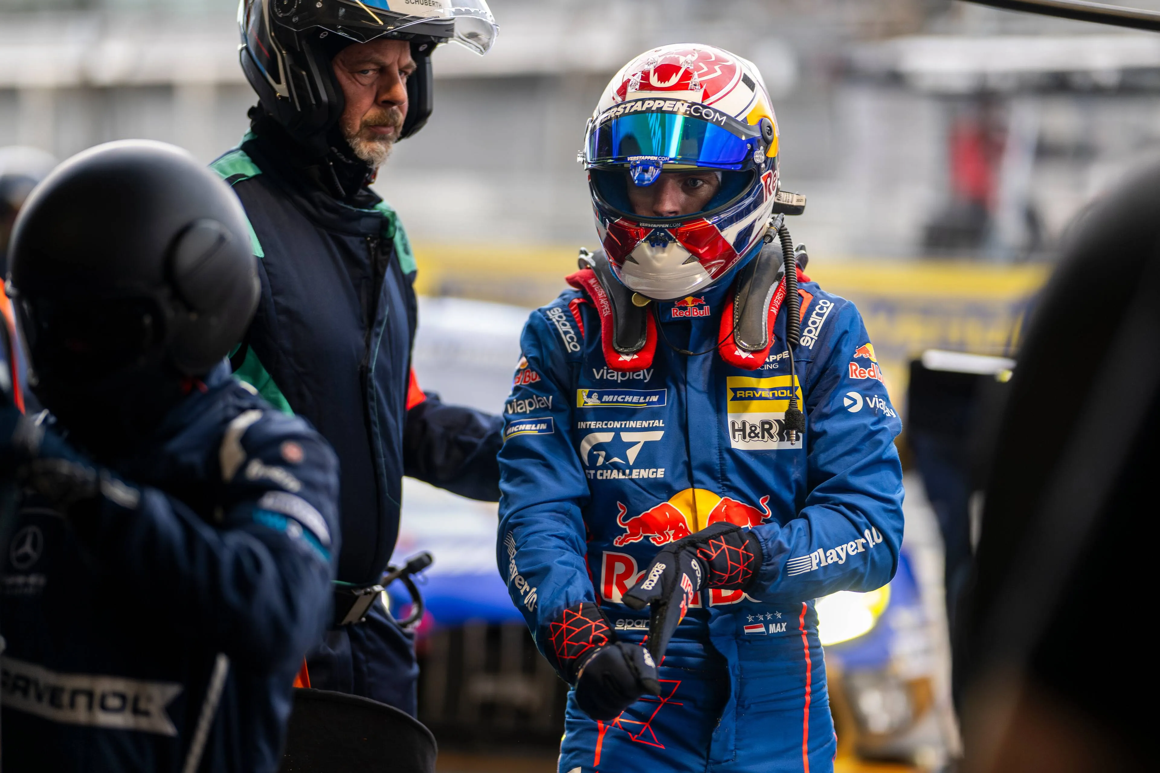 max-verstappen-verstappen-racing-24-uur-nurburgring-nordschleife-1