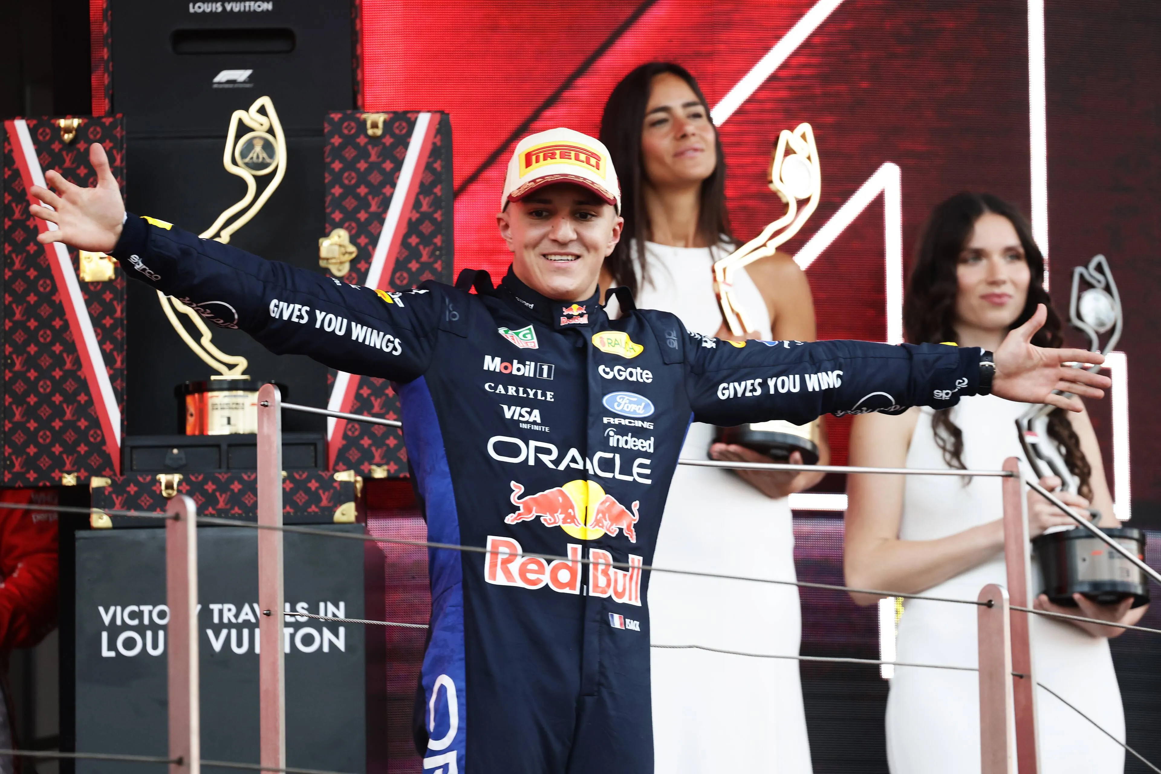 isack-hadjar-podium-red-bull-racing-2026-monaco-zondag-grand-prix