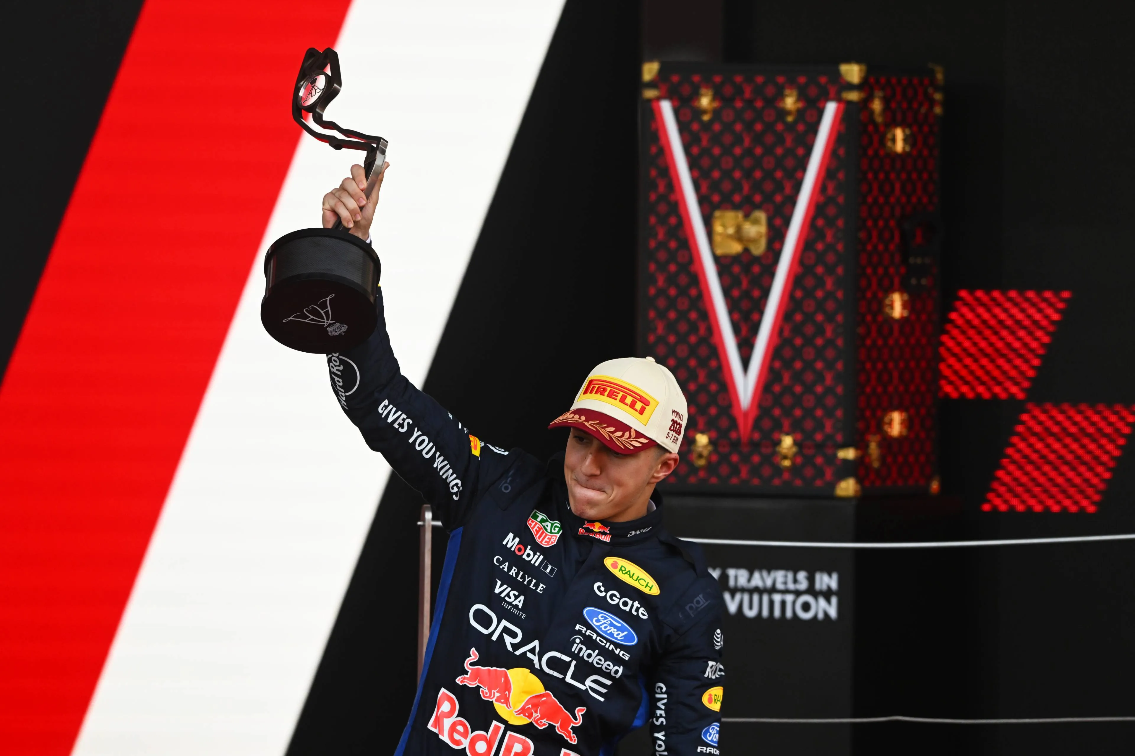 isack-hadjar-red-bull-podium--pirelli-2026-zondag-monaco-race-1