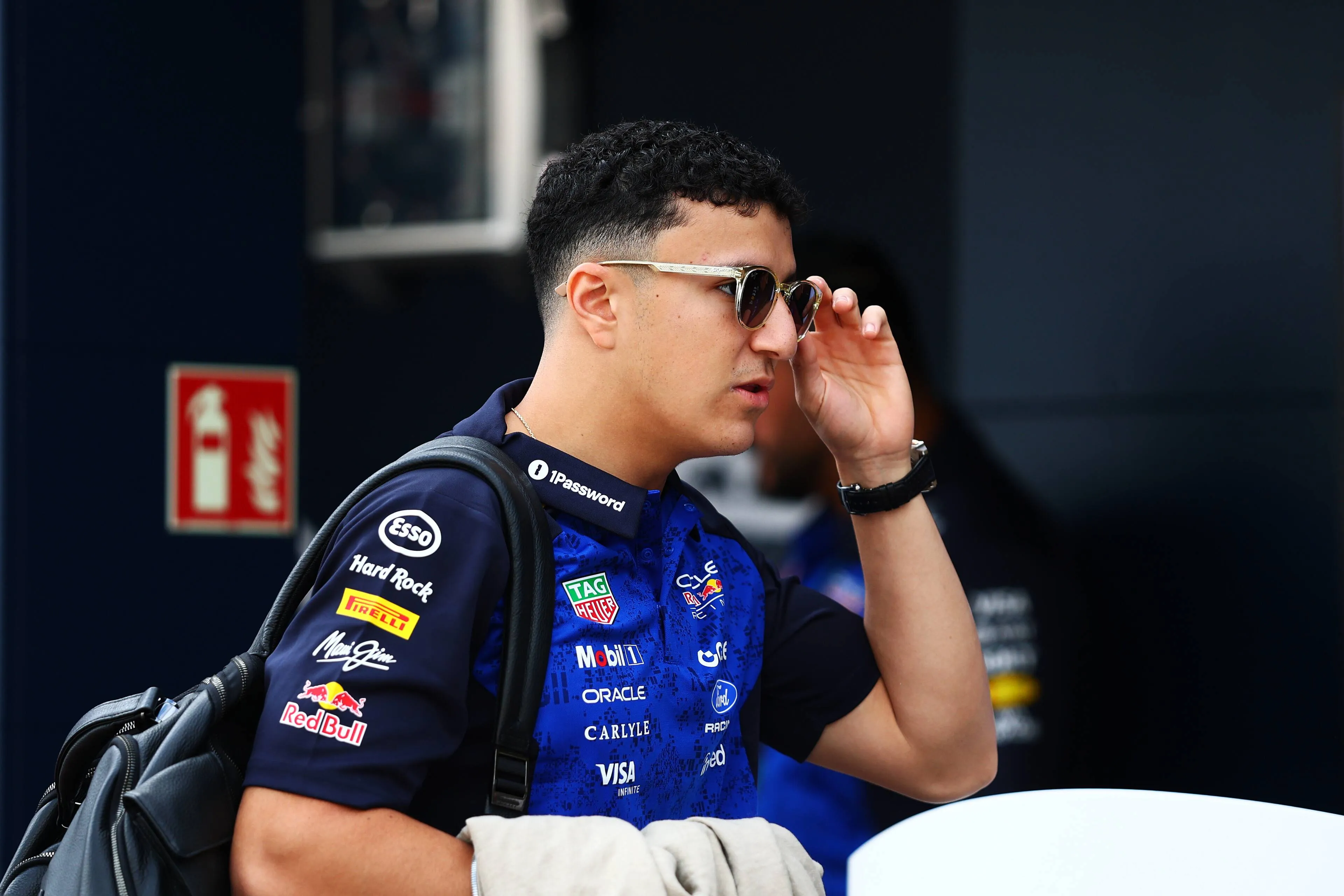 isack-hadjar-red-bull-racing-2026-monaco-zondag-grand-prix