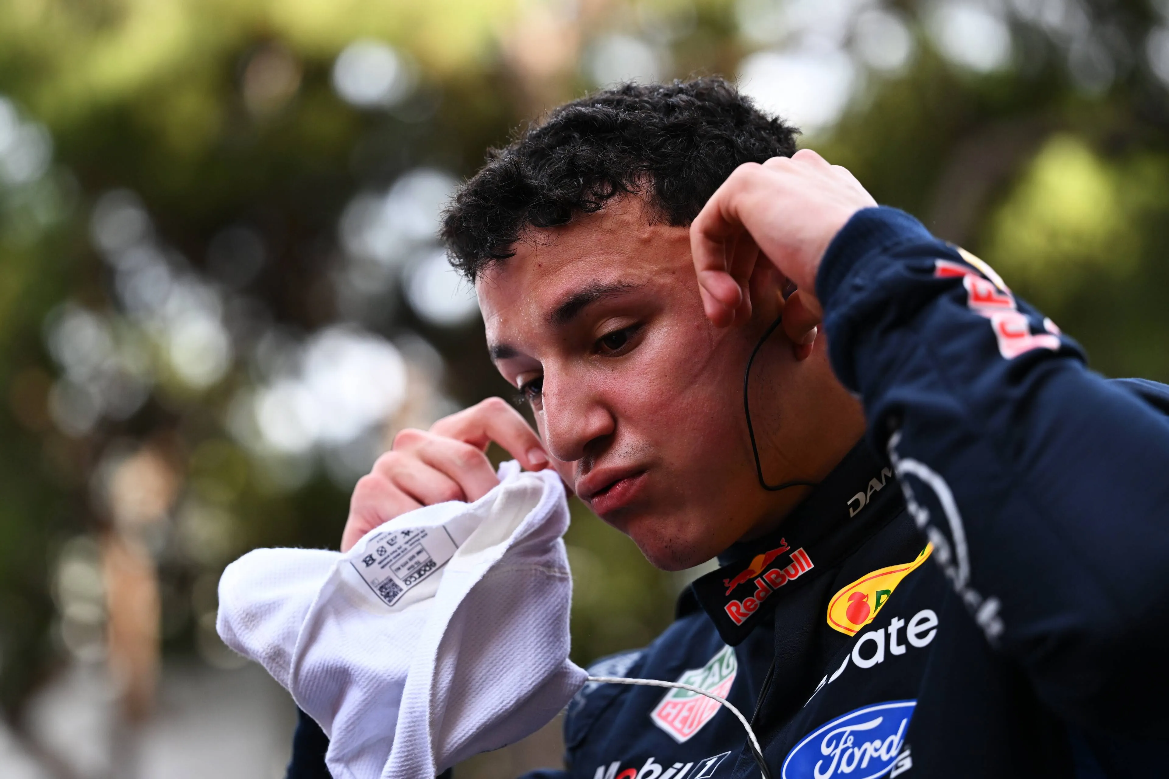 isack-hadjar-red-bull-racing-2026-monaco-zondag-grand-prix