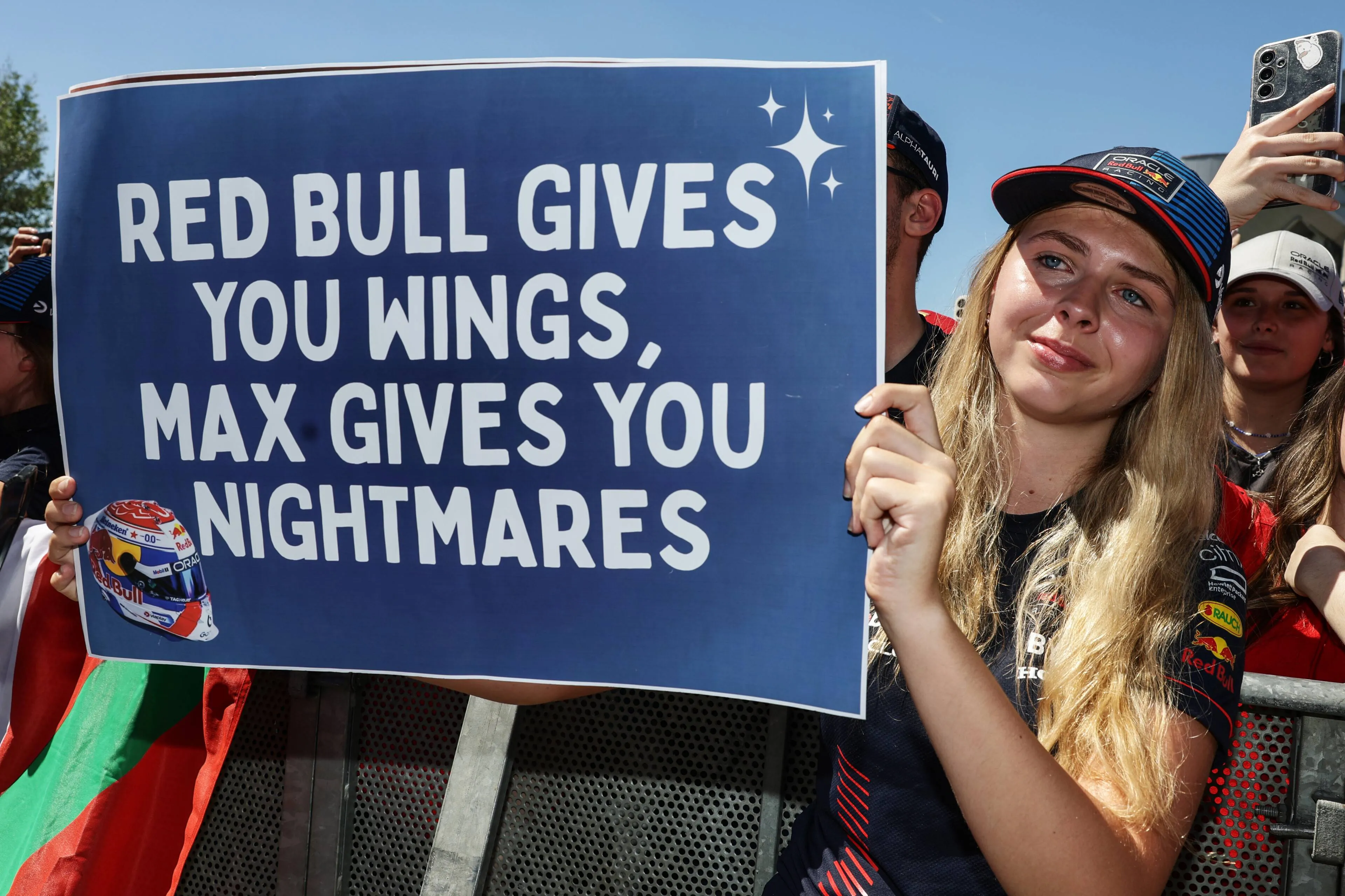 Verstappen-Red Bull-vrijdag-1