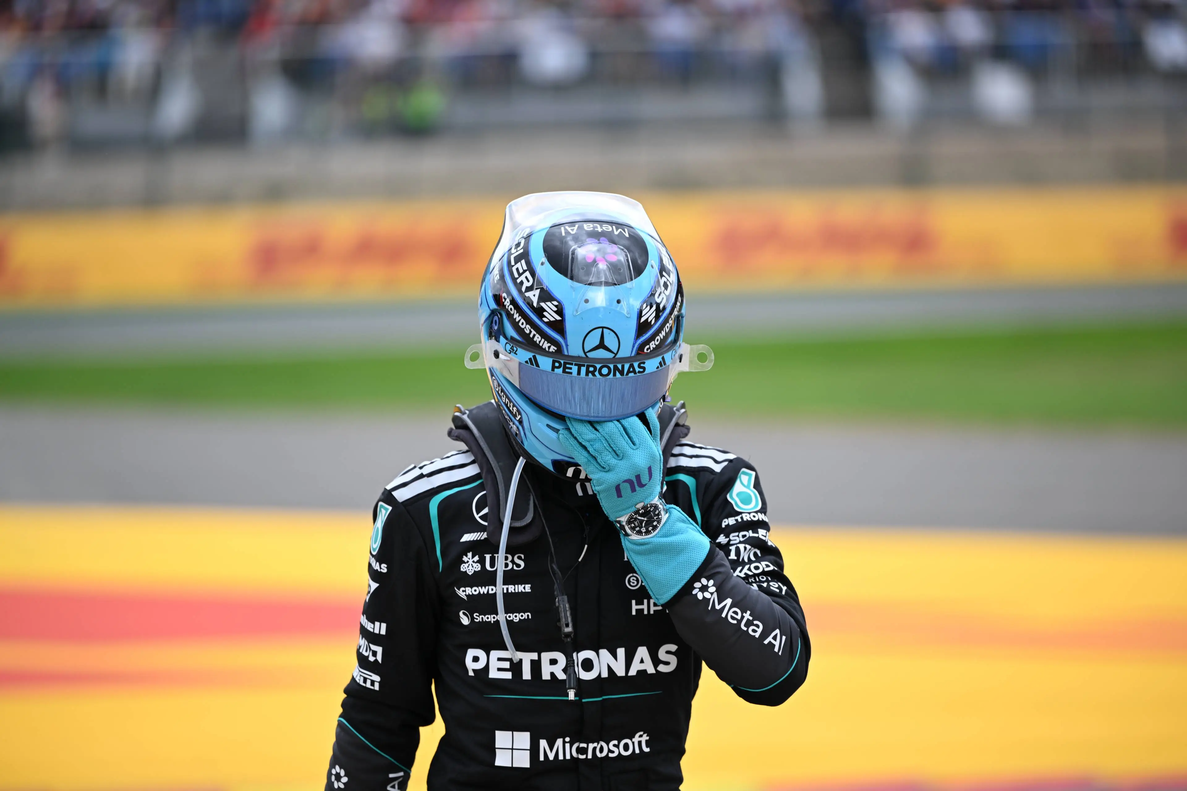 george-russell-mercedes-gp-belgie-2026-zondag-crash-dnf-2