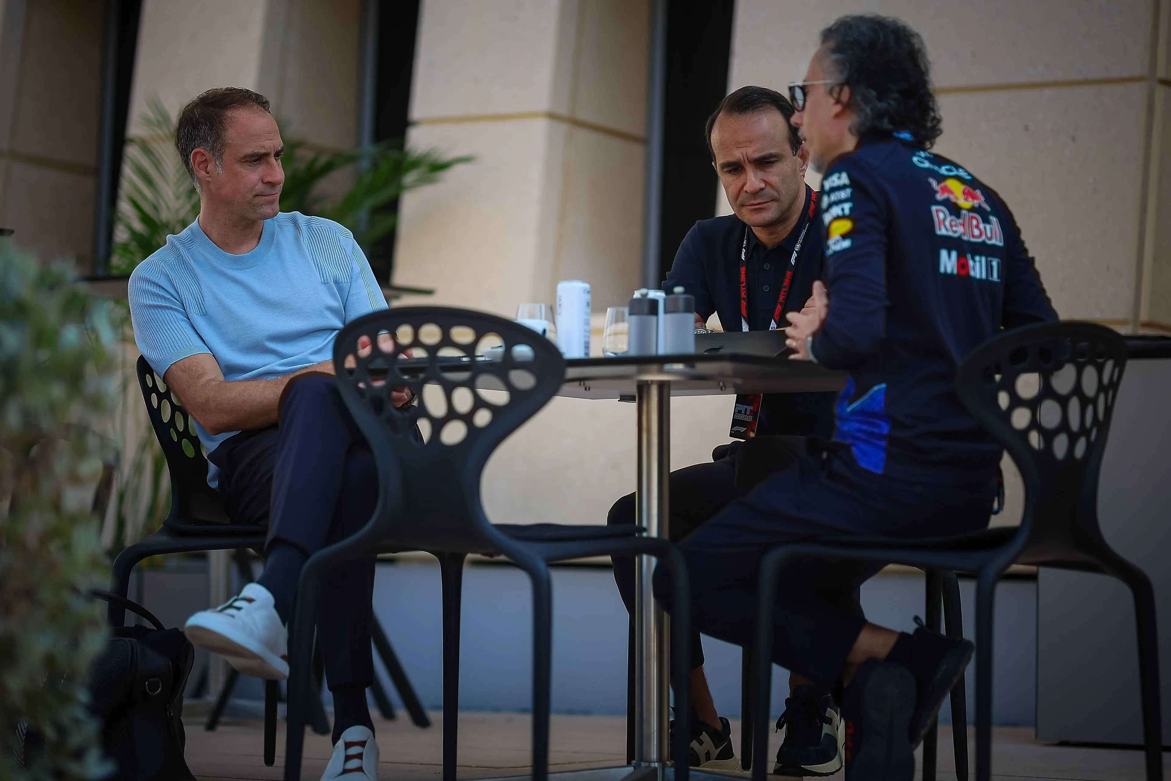 laurent-mekies-ahmet-mercan-oliver-mintzlaff-red-bull-racing-silverstone-2026