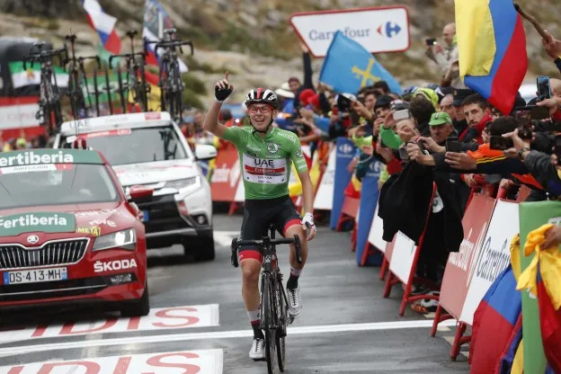 Sirotti Tadej Pogacar winstjpg