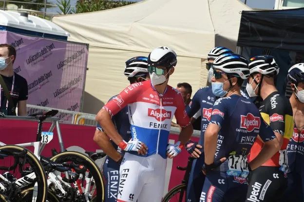 Sirotti Van der Poel Tirreno 2jpg