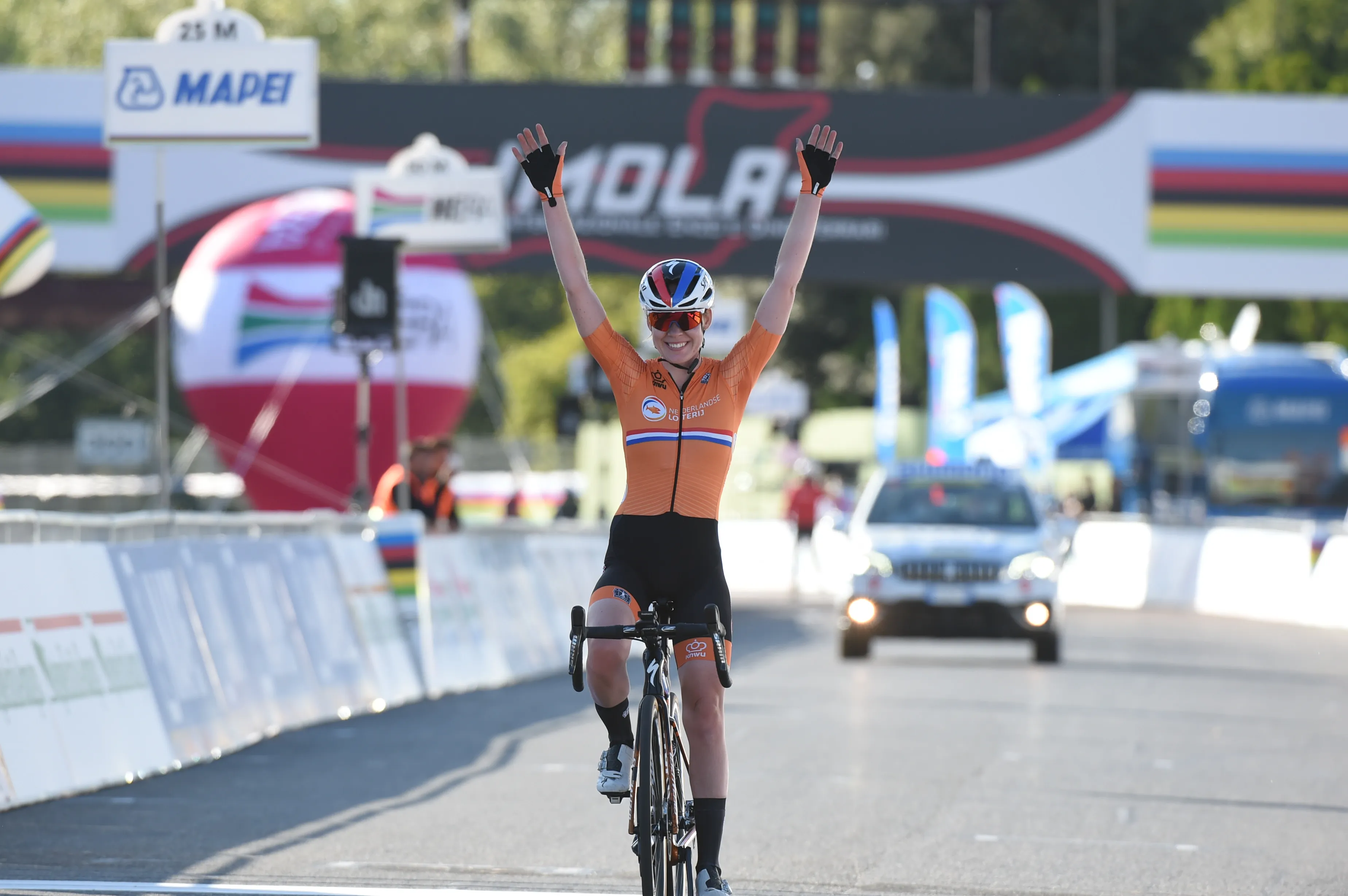 Van der Breggen went aan overgang naar ploegleider: 'Meiden op andere manier coachen'