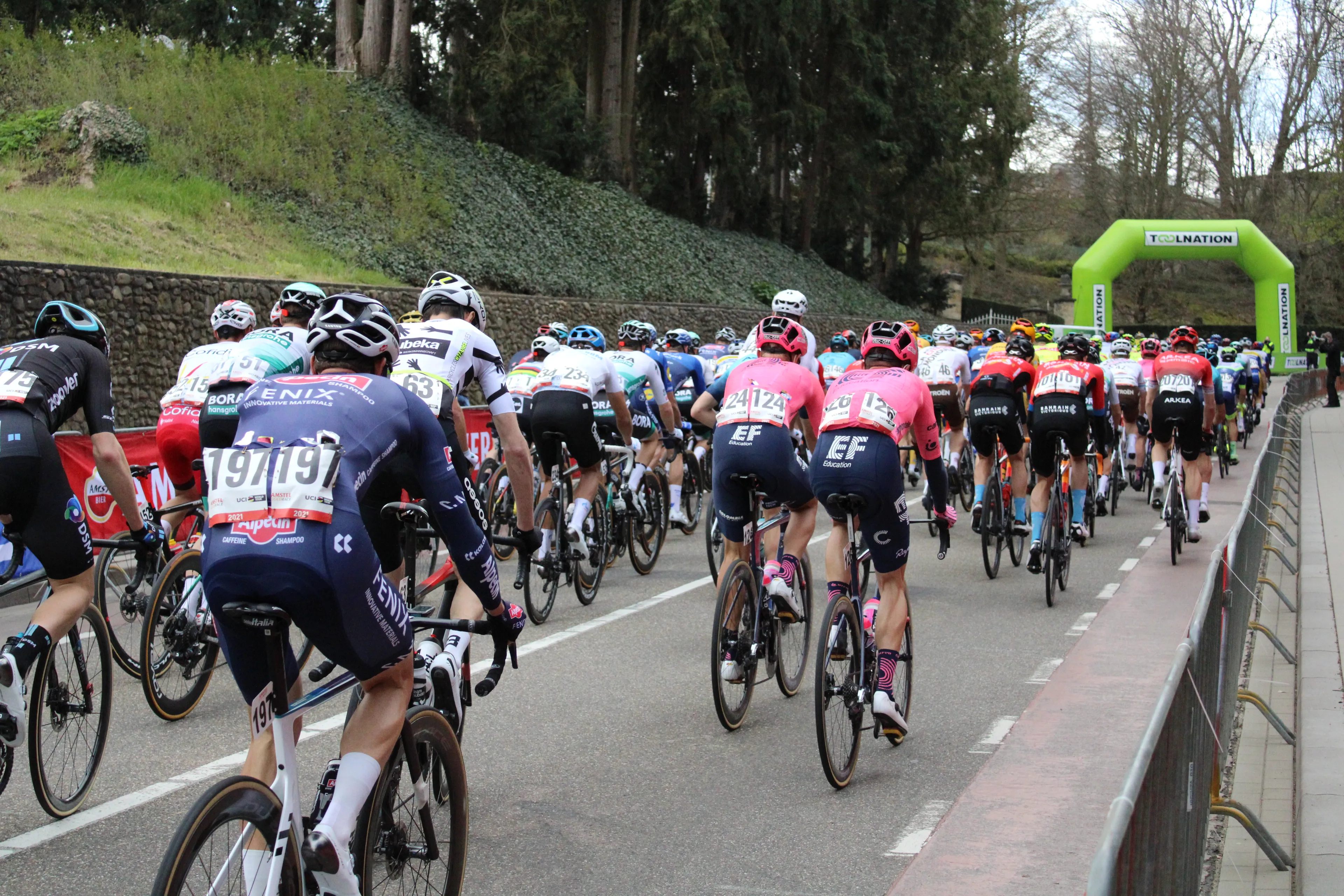 Peloton mannen JS IDL