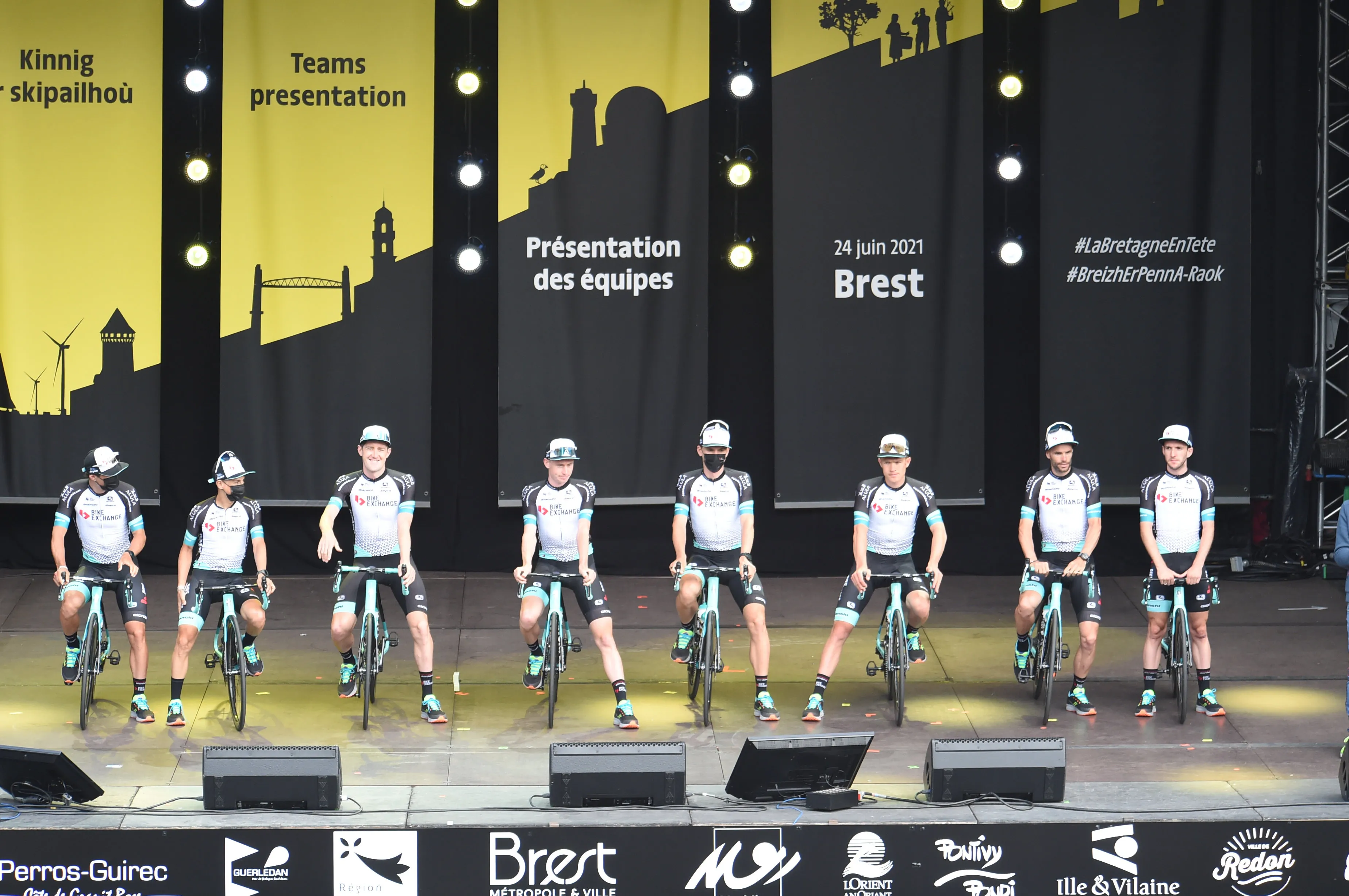 Team BikeExchange Jayco 2022 | 'Groenewegen krijgt mooi treintje met  Grøndahl Jansen en co'