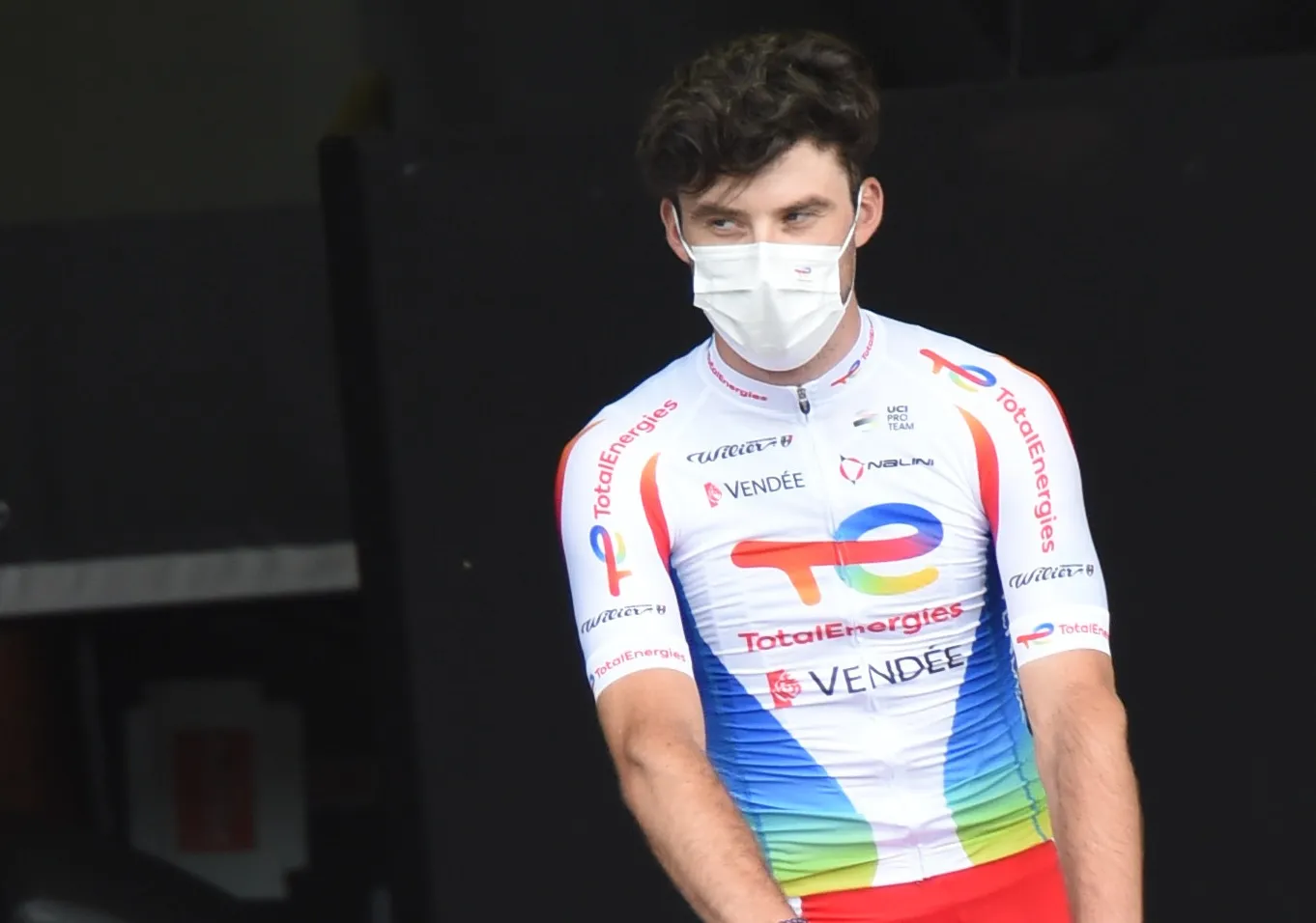 Daalangst houdt Latour tegen: 'Ging als eerste afdalingen in, maar kwam achter de auto's beneden'