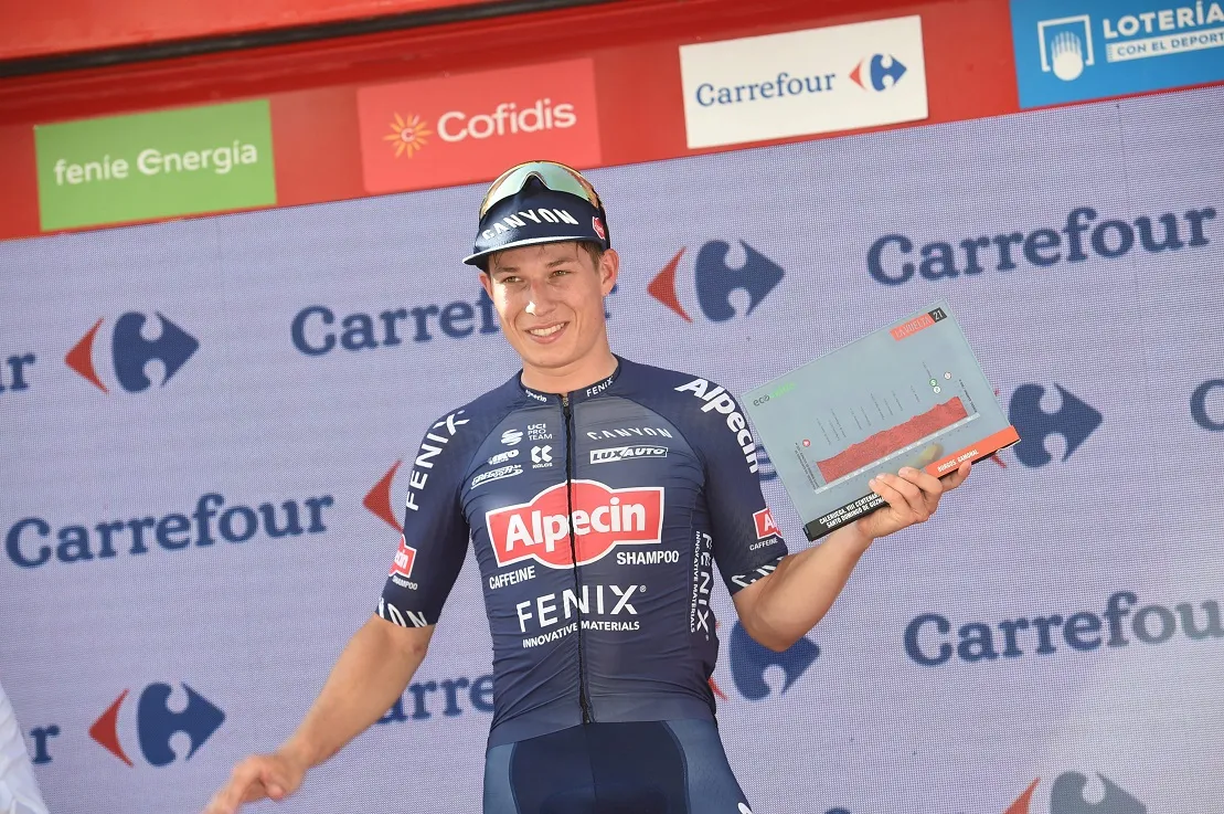 Philipsen geeft visitekaartje af met knappe sprintzege in openingsrit UAE Tour