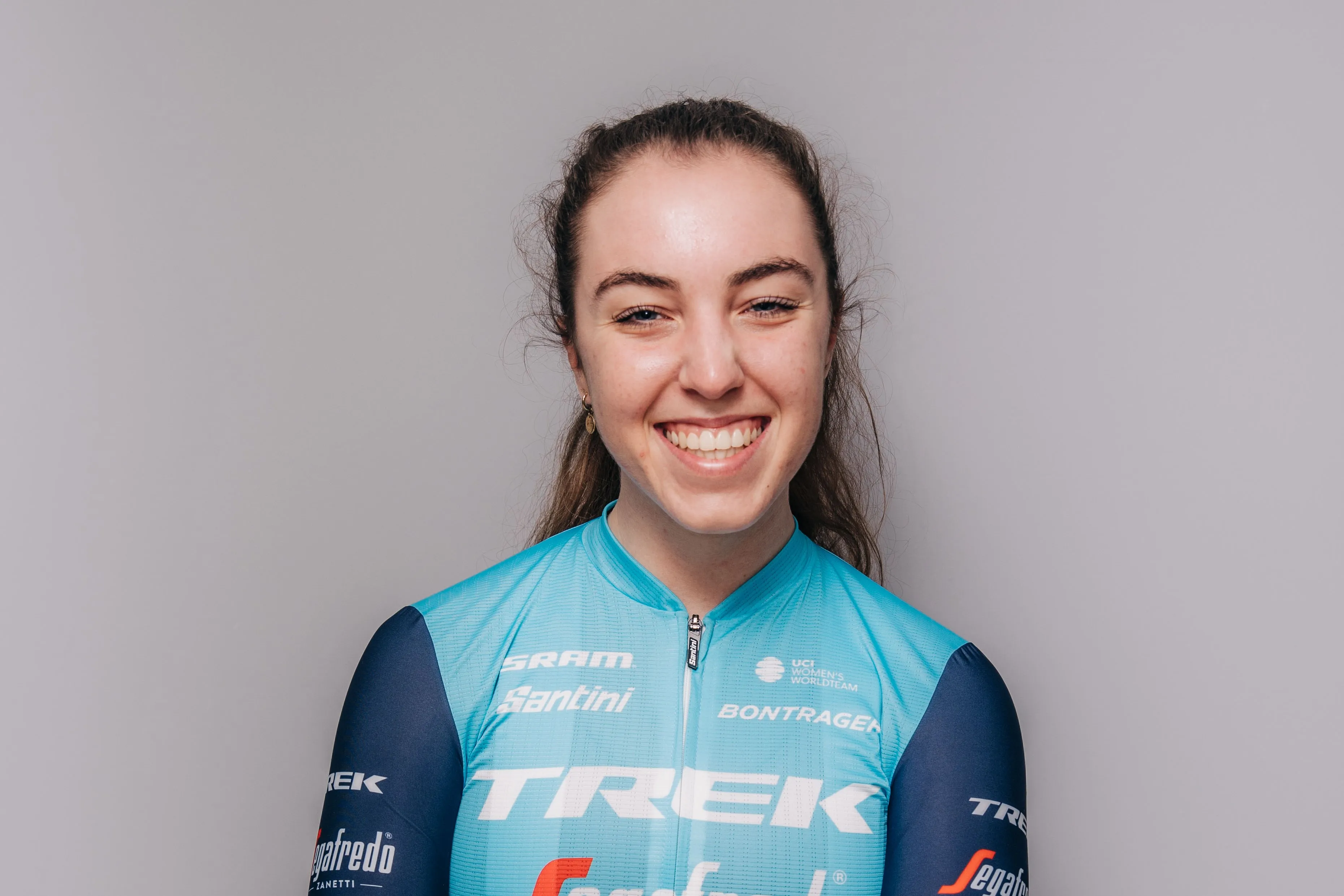 In de voetsporen van Anna en Chantal | Van Anrooij: 'Als Anna op kop rijdt, gaat het zoveel harder'