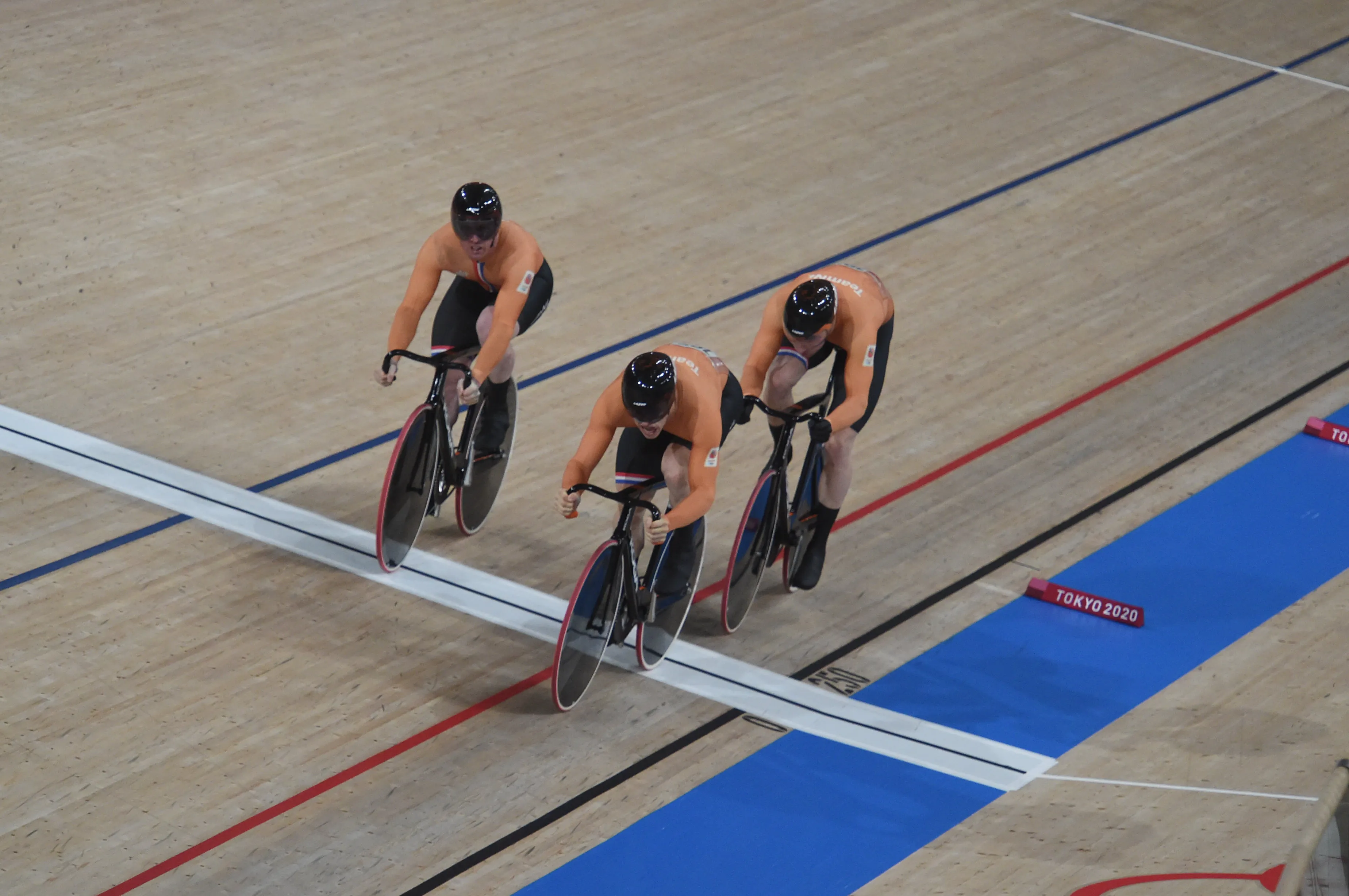 Sirotti NL baan teamsprint