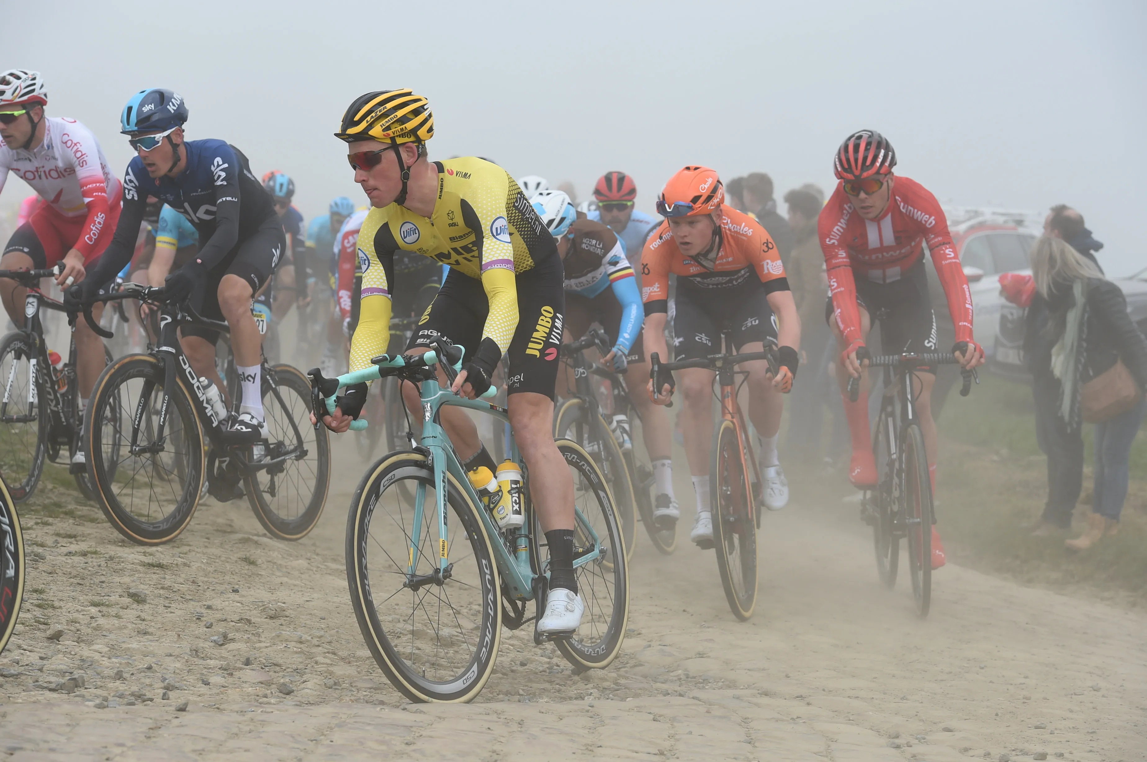 Mike Teunissen Dylan van Baarle Parijs Roubaix