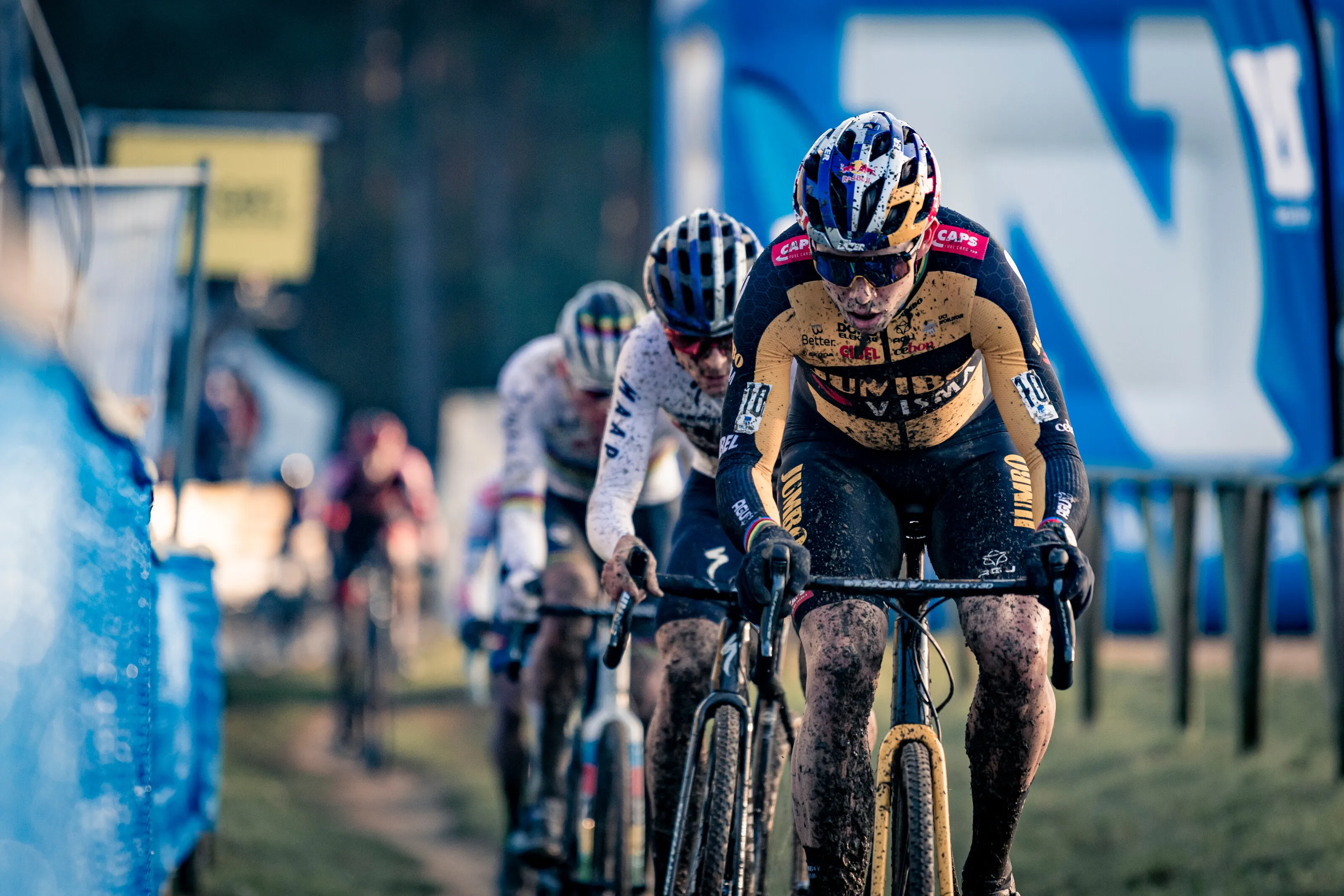 Van der Poel, Van Aert en Pidcock zijn er bijna klaar voor: in deze veldritten treffen ze elkaar deze winter