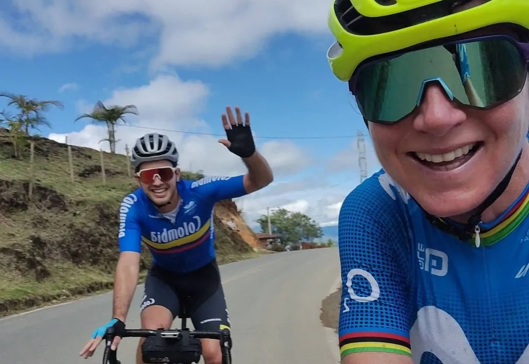 Fenomenale Van Vleuten grijpt de macht in Valencia na winst in zware bergrit