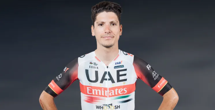 UAE met Almeida in Catalonië, Hirschi maakt rentree in Italiaanse wedstrijden