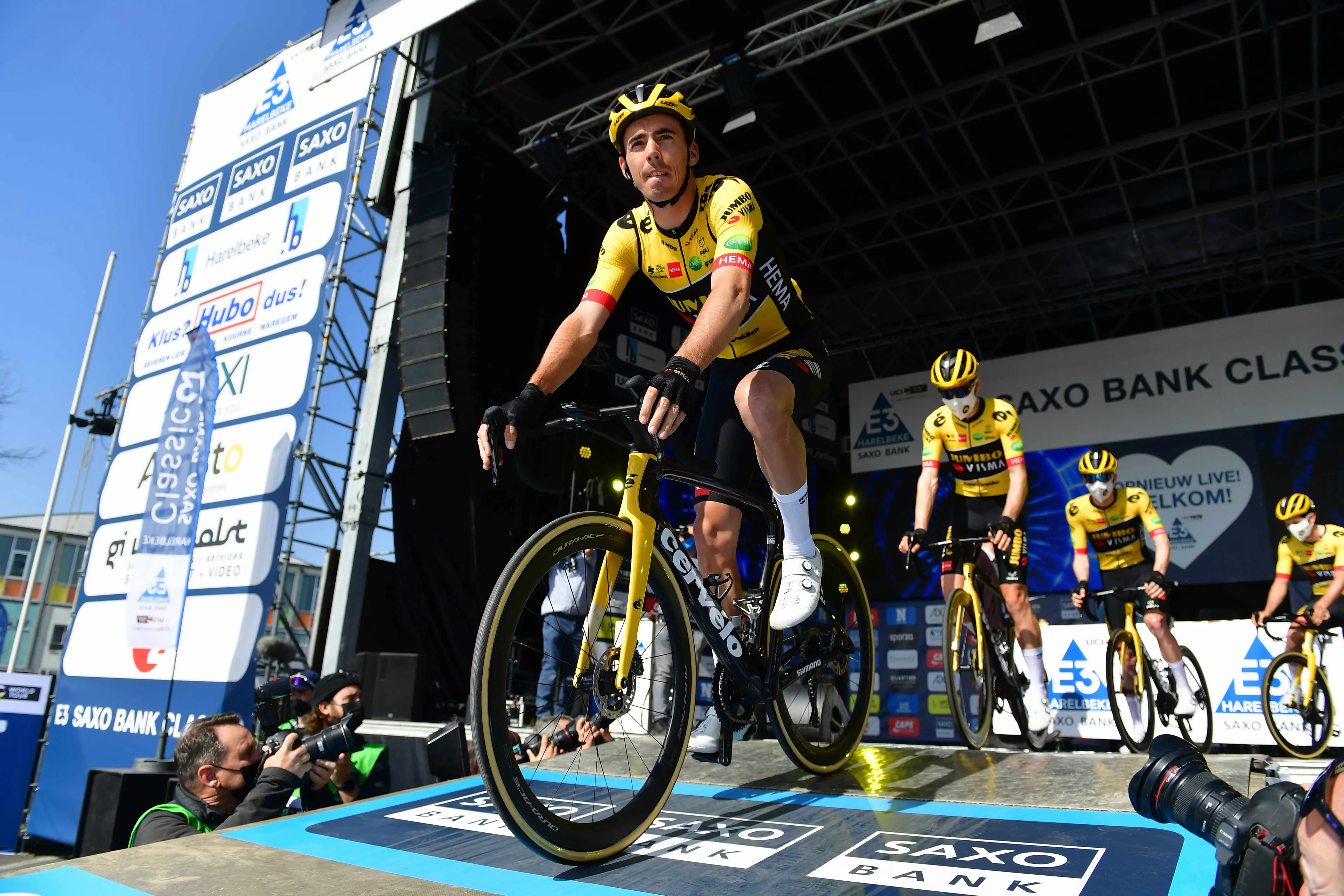 Laporte rijdt samen met Van Aert richting finish: 'Ik zat echt op de limiet'